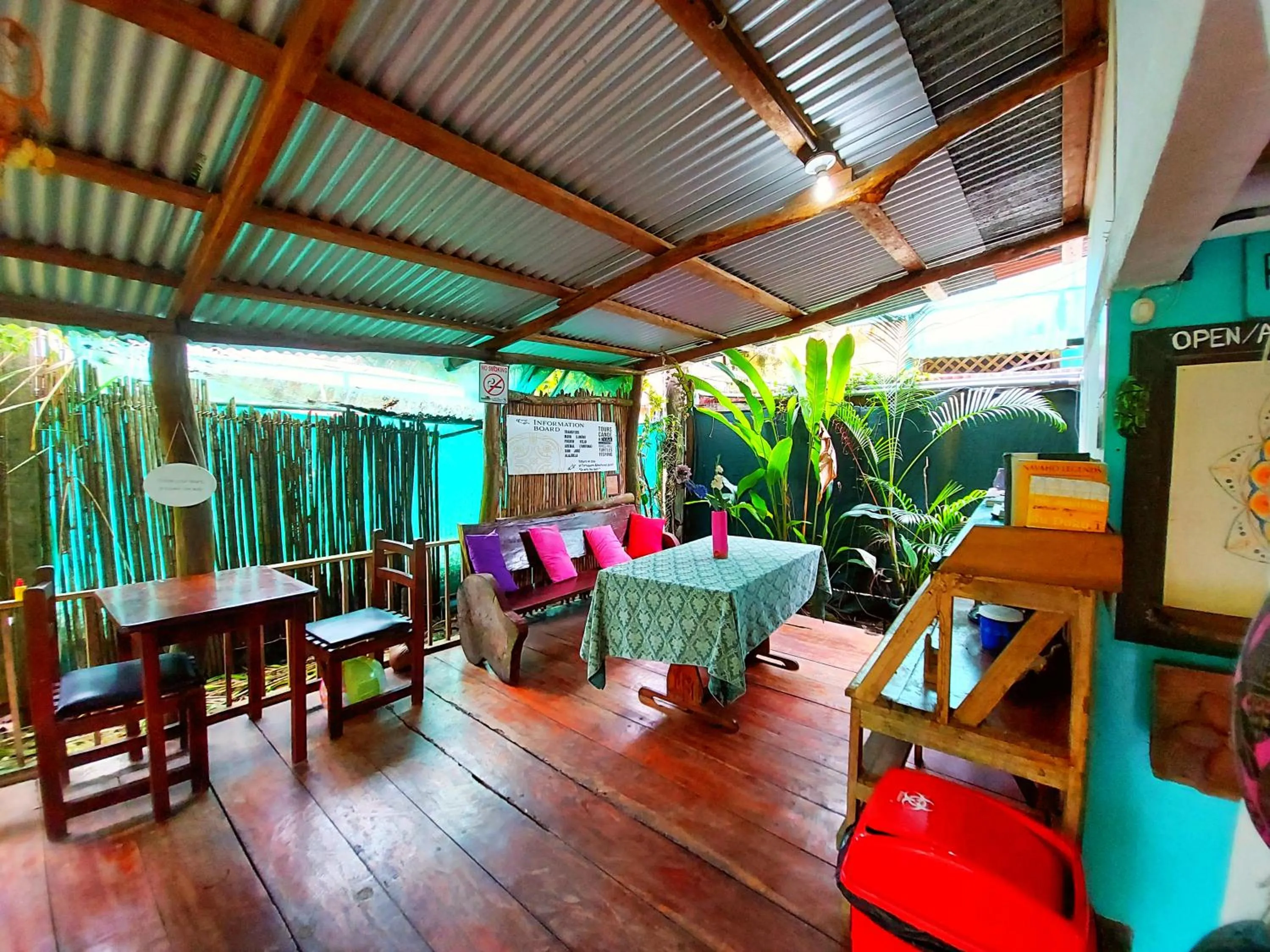 Restaurant/places to eat in Cabinas Tortuguero