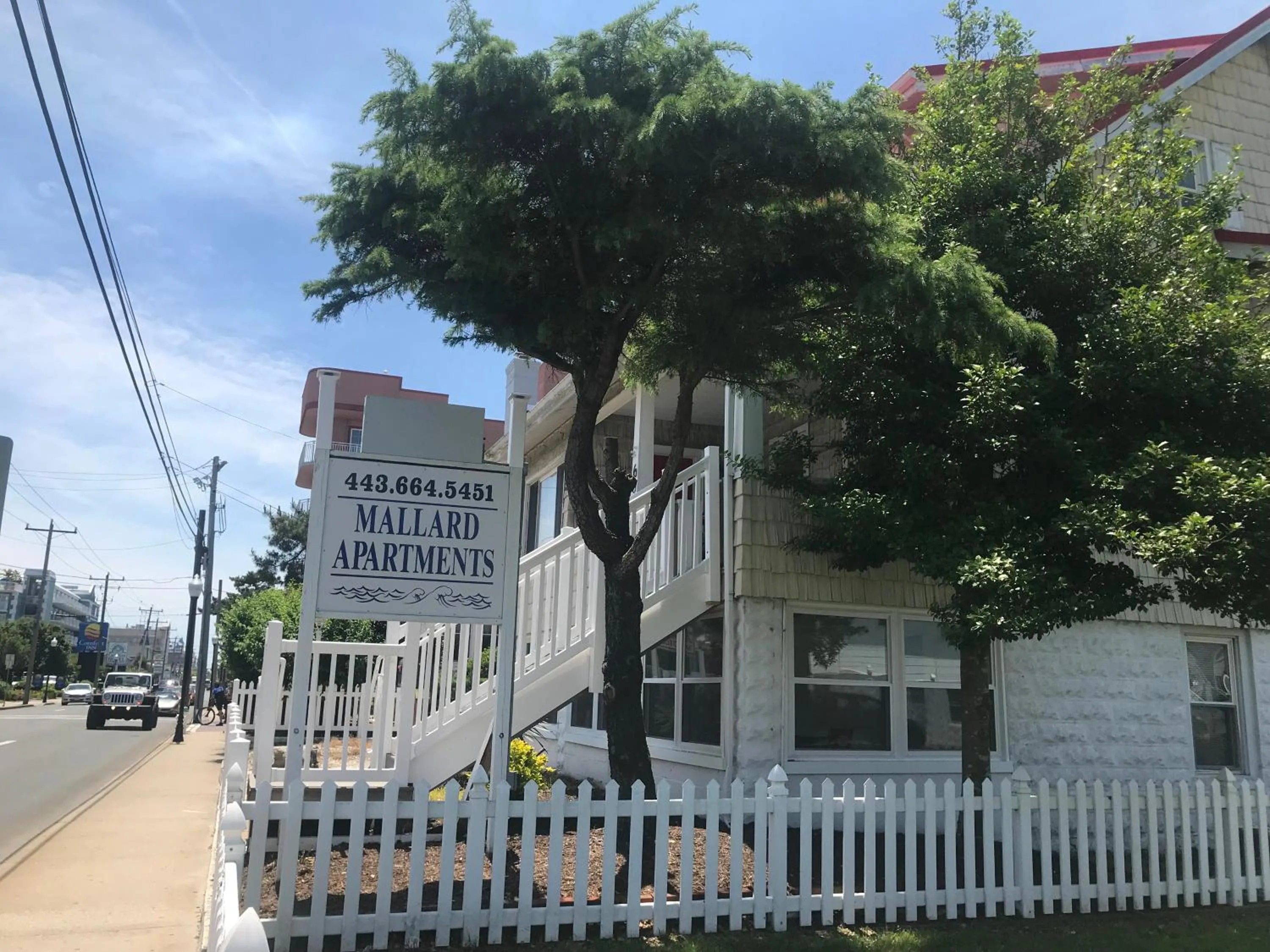 Property building in Mallard Apartments