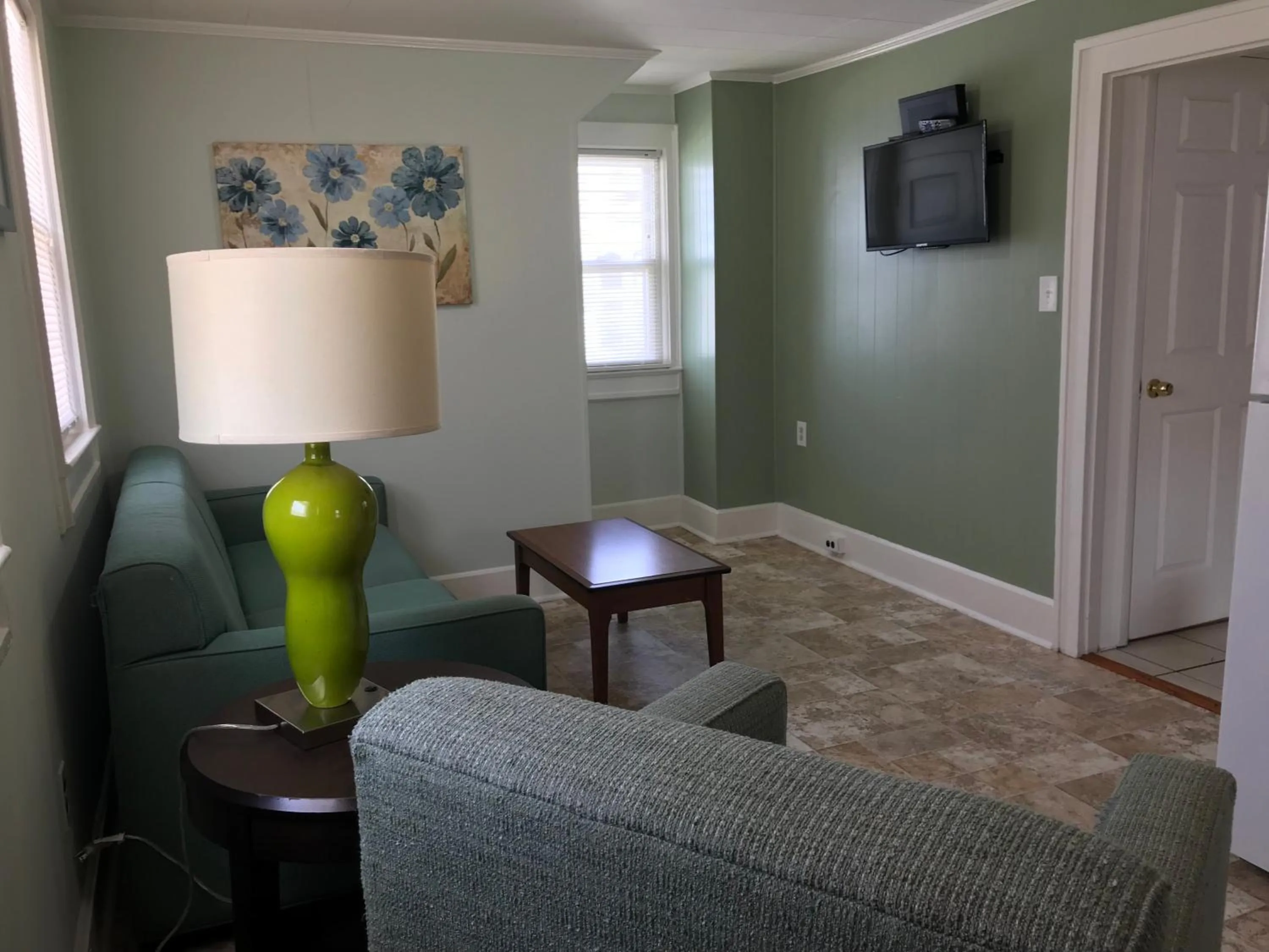 TV and multimedia in Mallard Apartments