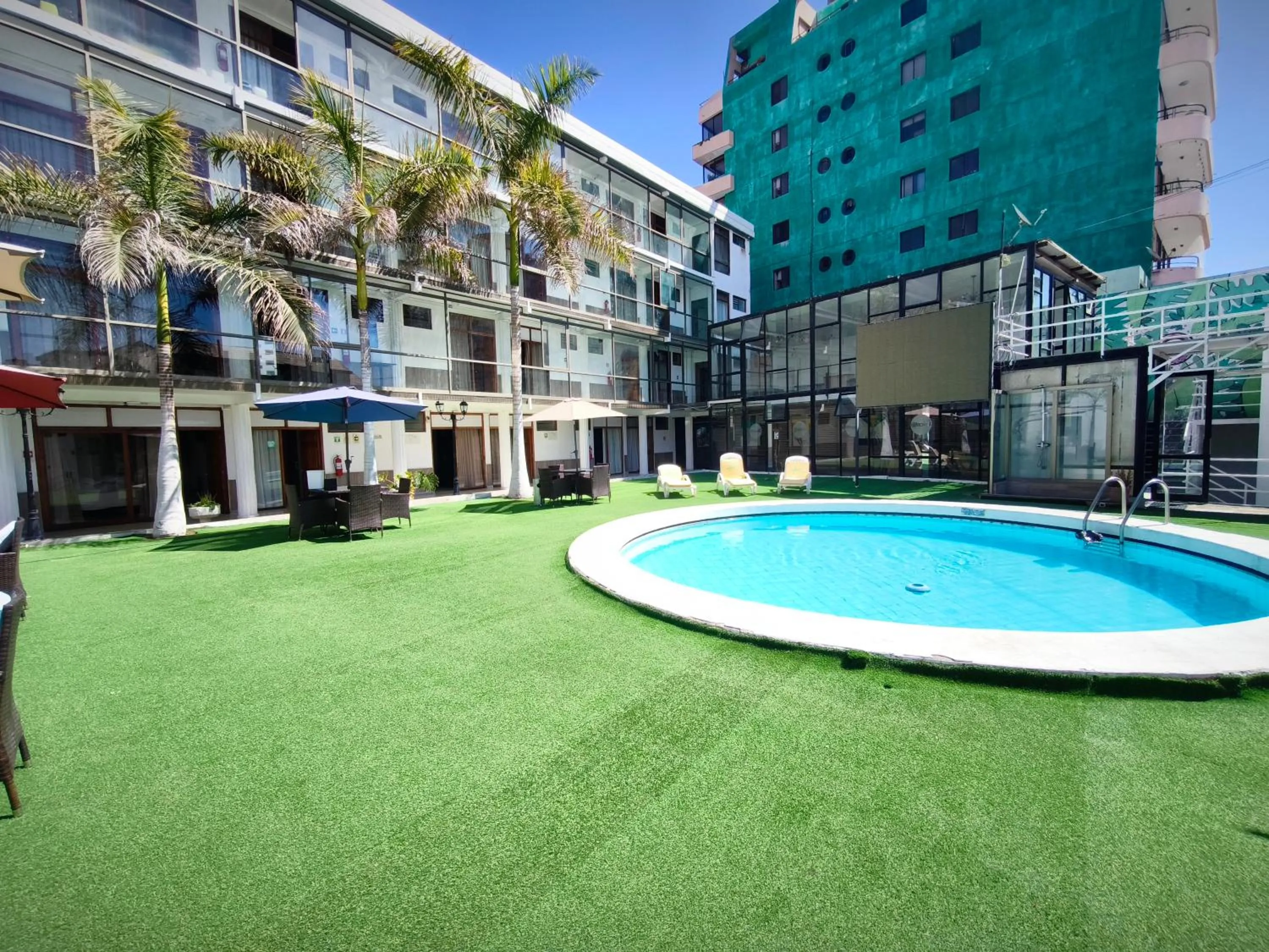 Hotel Divasto