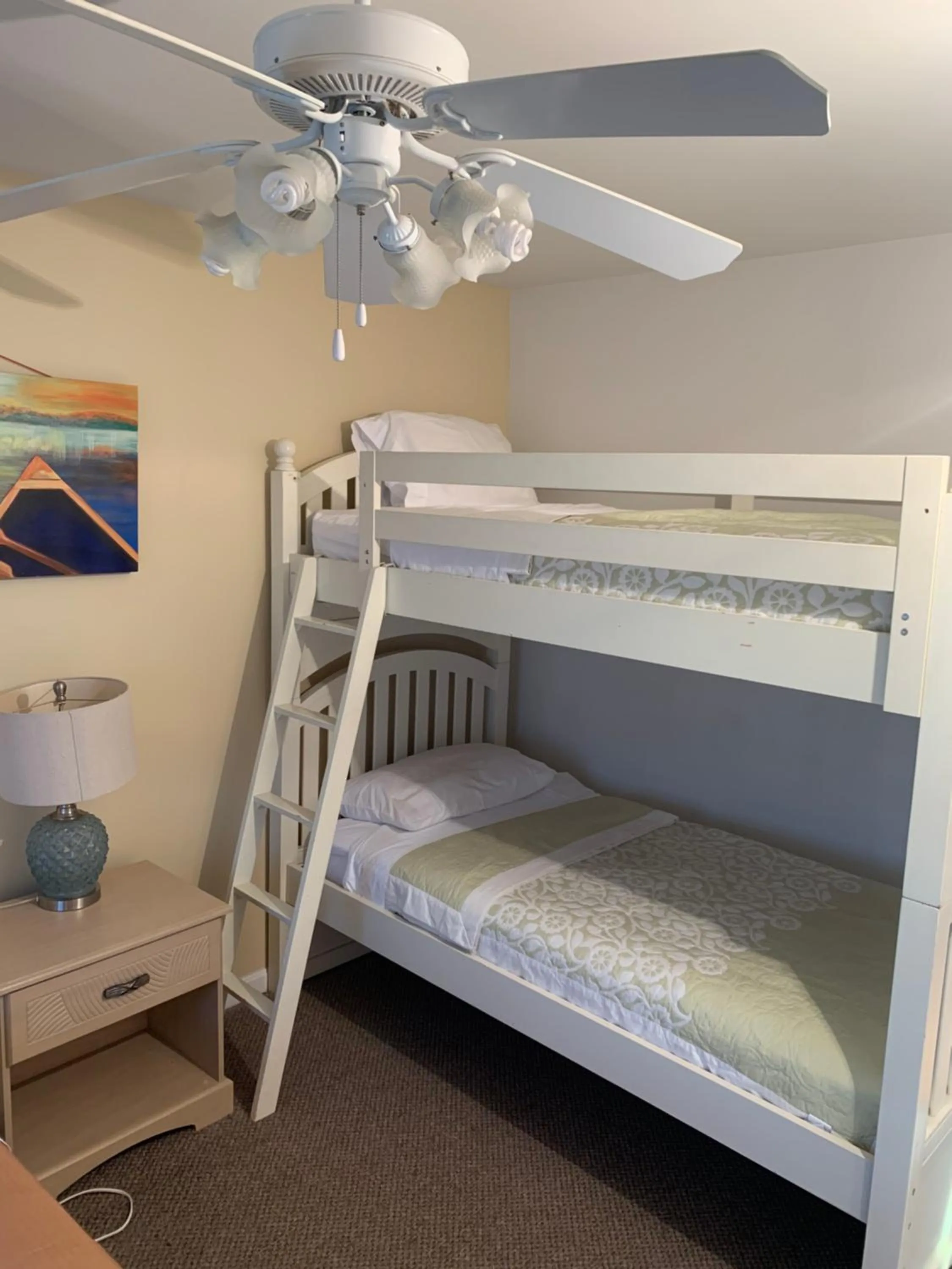 Bedroom, Bed in Wilmington Terrace