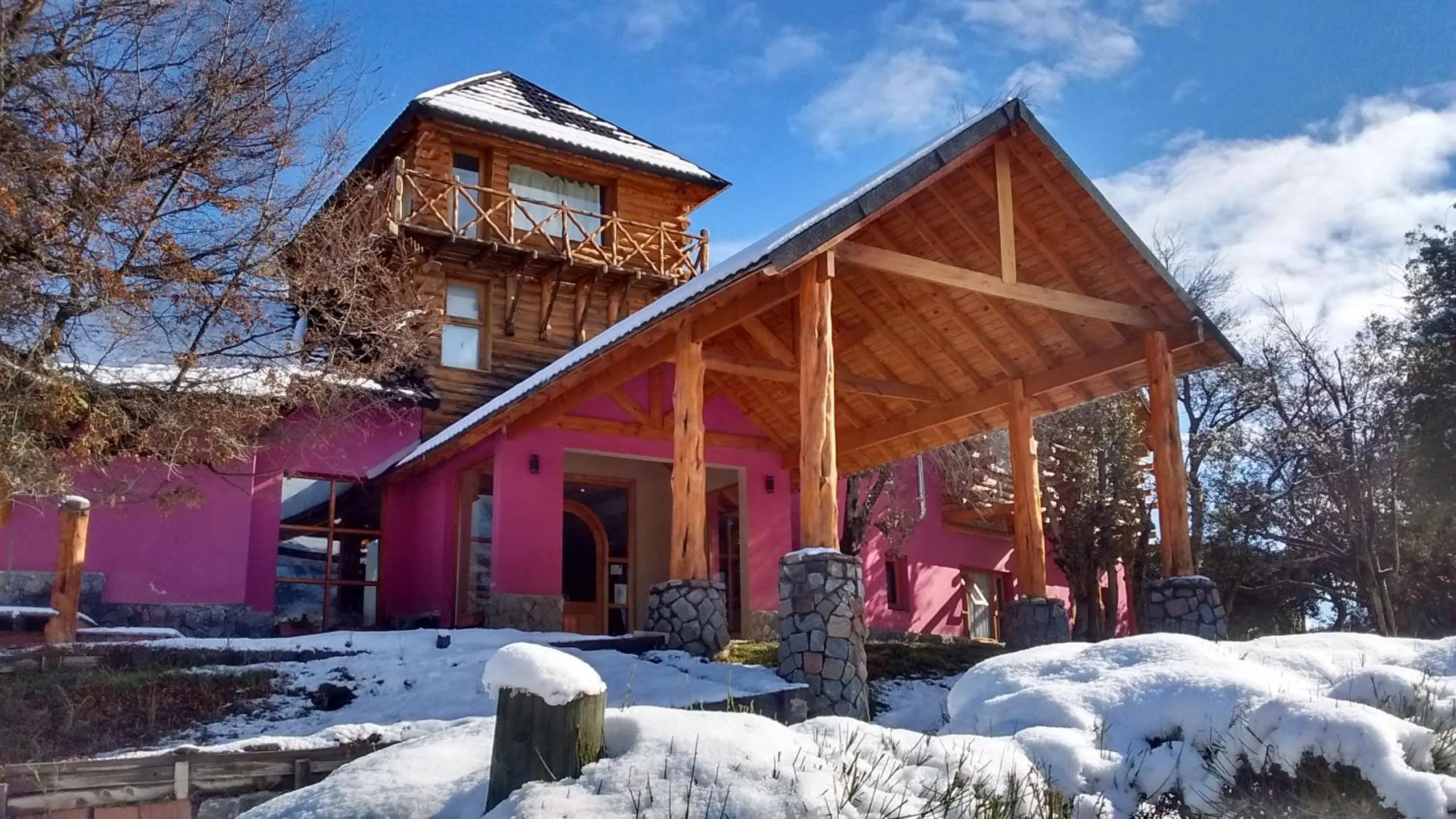 Property building in Complejo Puerto Malén Club de Montaña