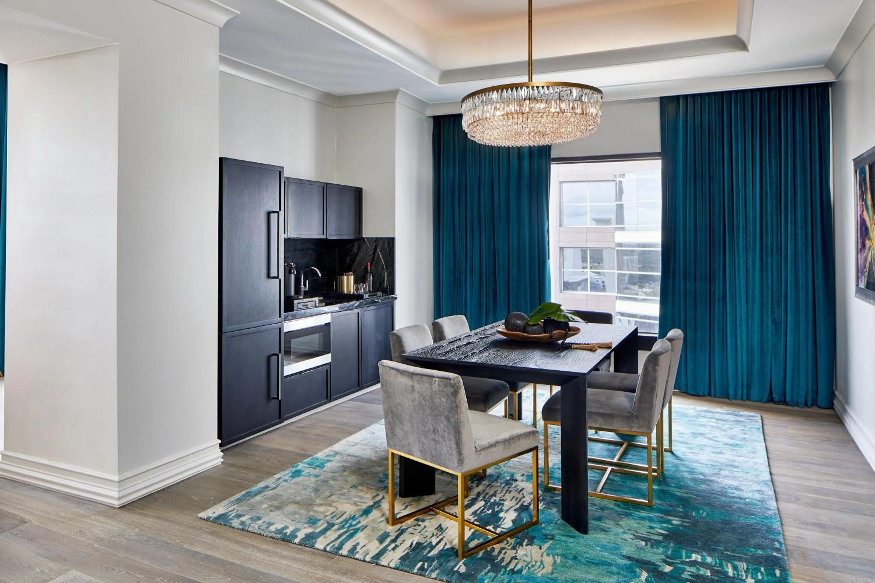 Bedroom in Grand Bohemian Orlando, Autograph Collection