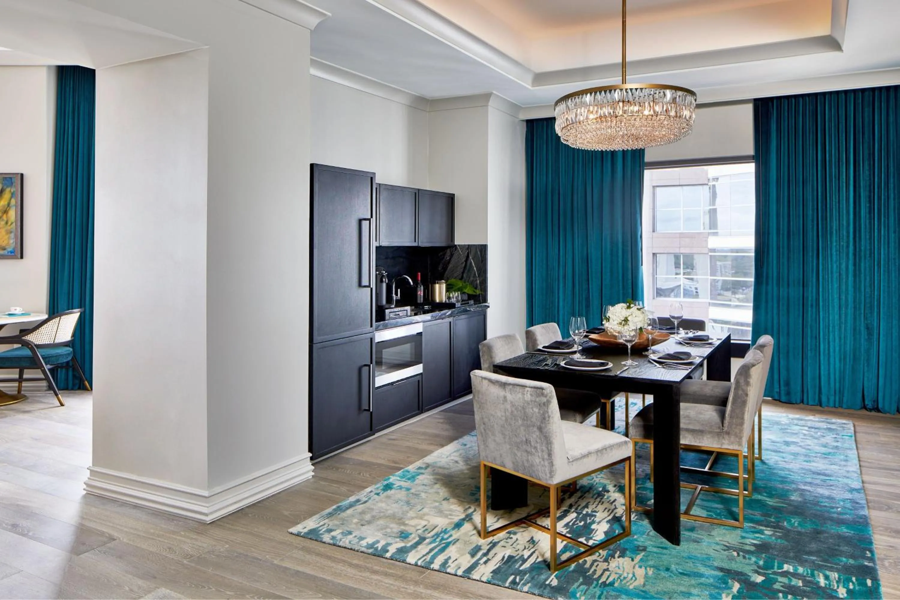 Bedroom in Grand Bohemian Orlando, Autograph Collection