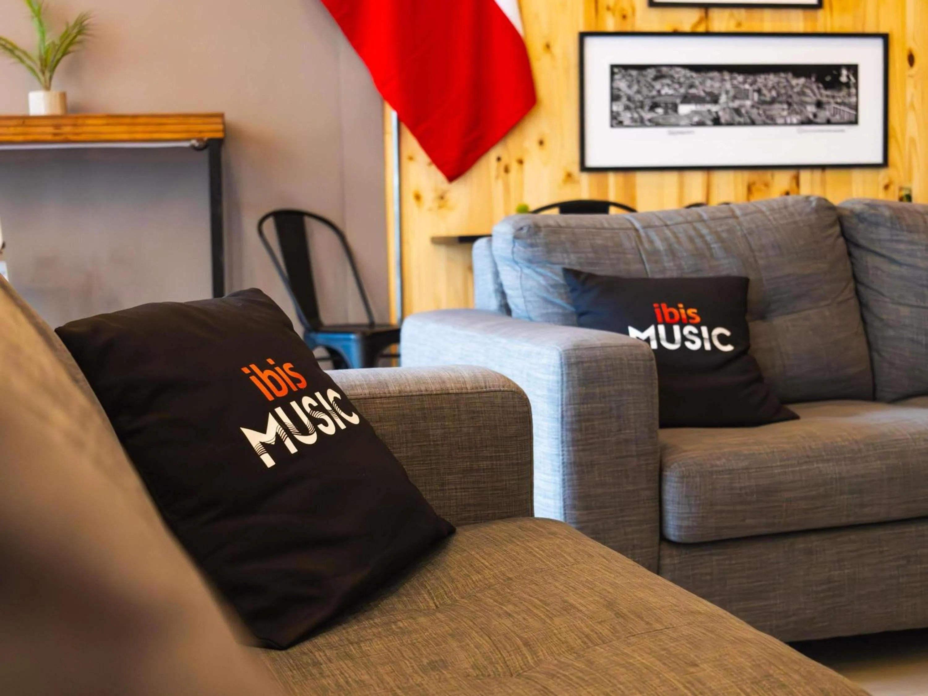 Property building in ibis Valparaiso