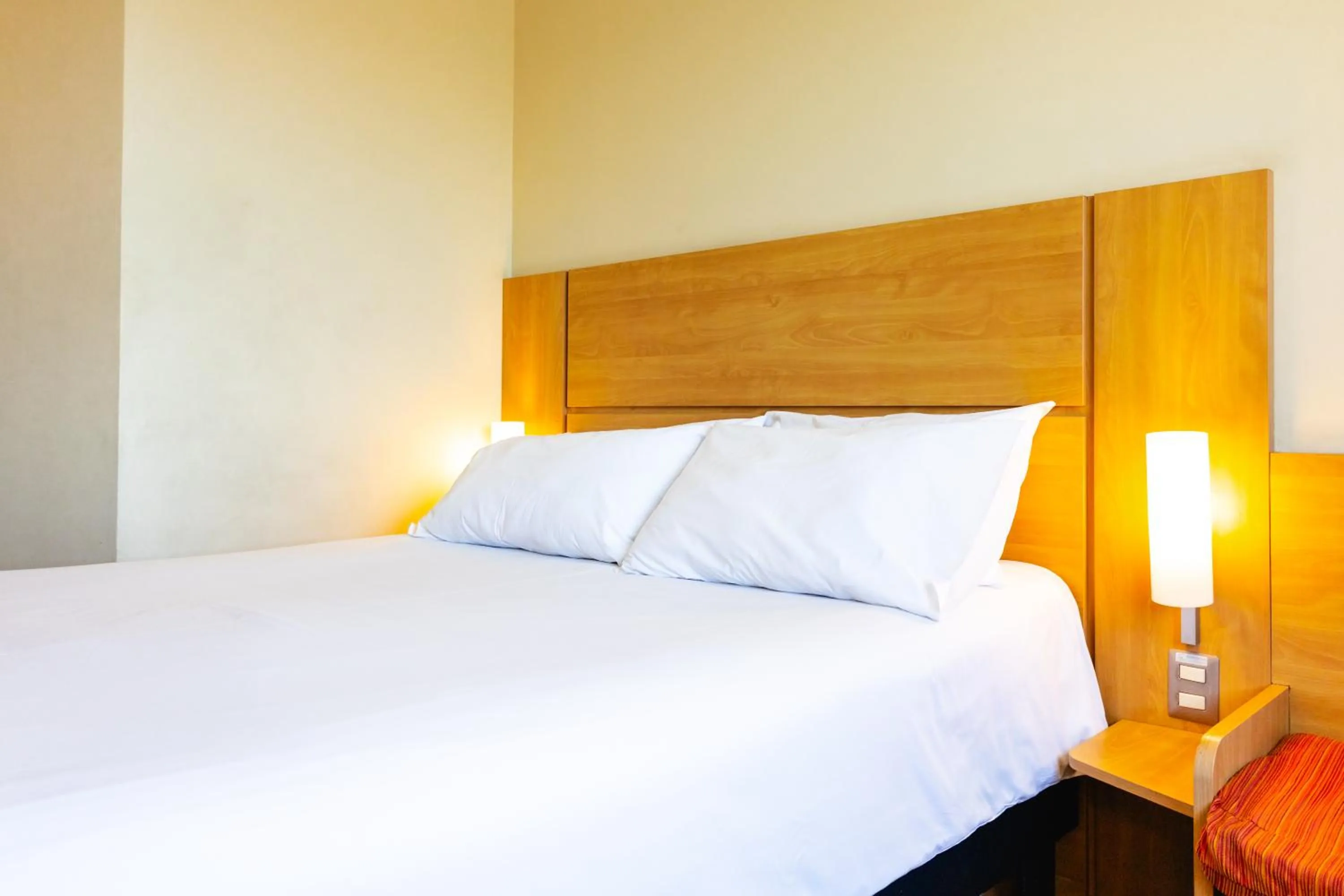 Bed in ibis Valparaiso