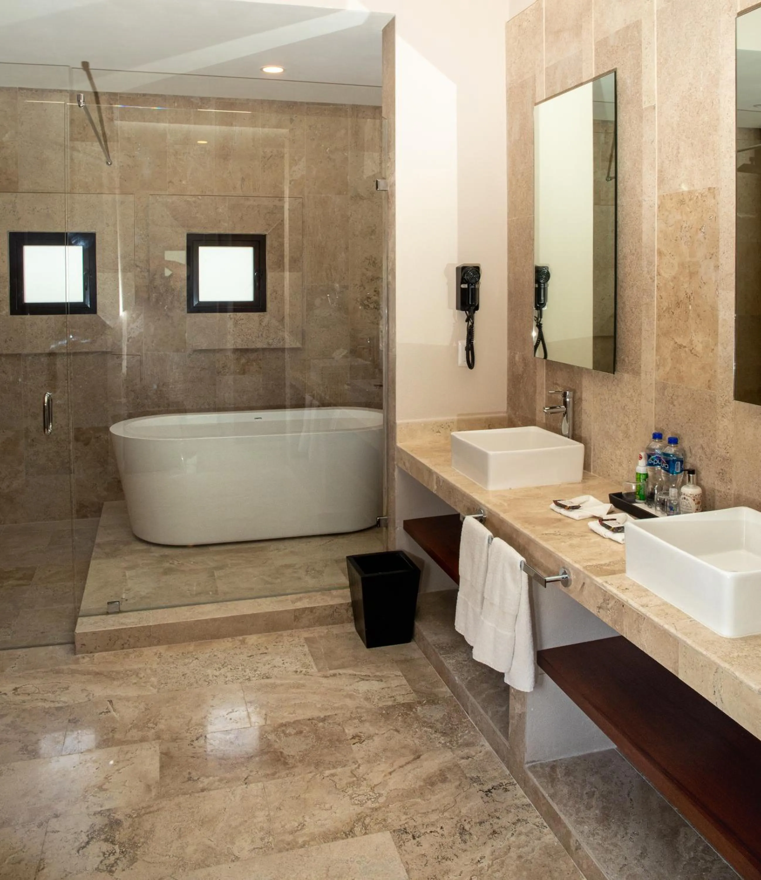 Bathroom in Xaha Villas Suites & Golf Resort