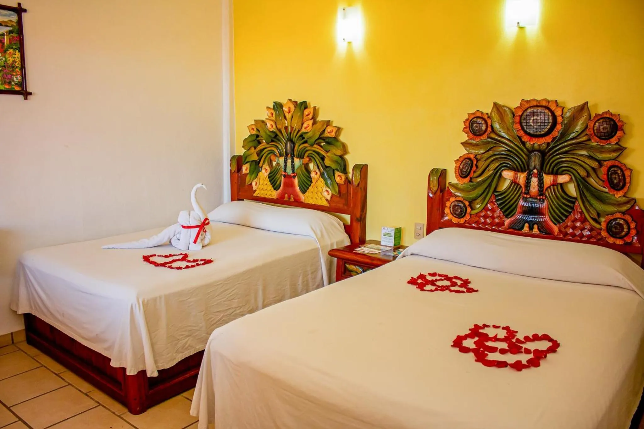 Photo of the whole room, Bed in Hotel Casa Sun and Moon