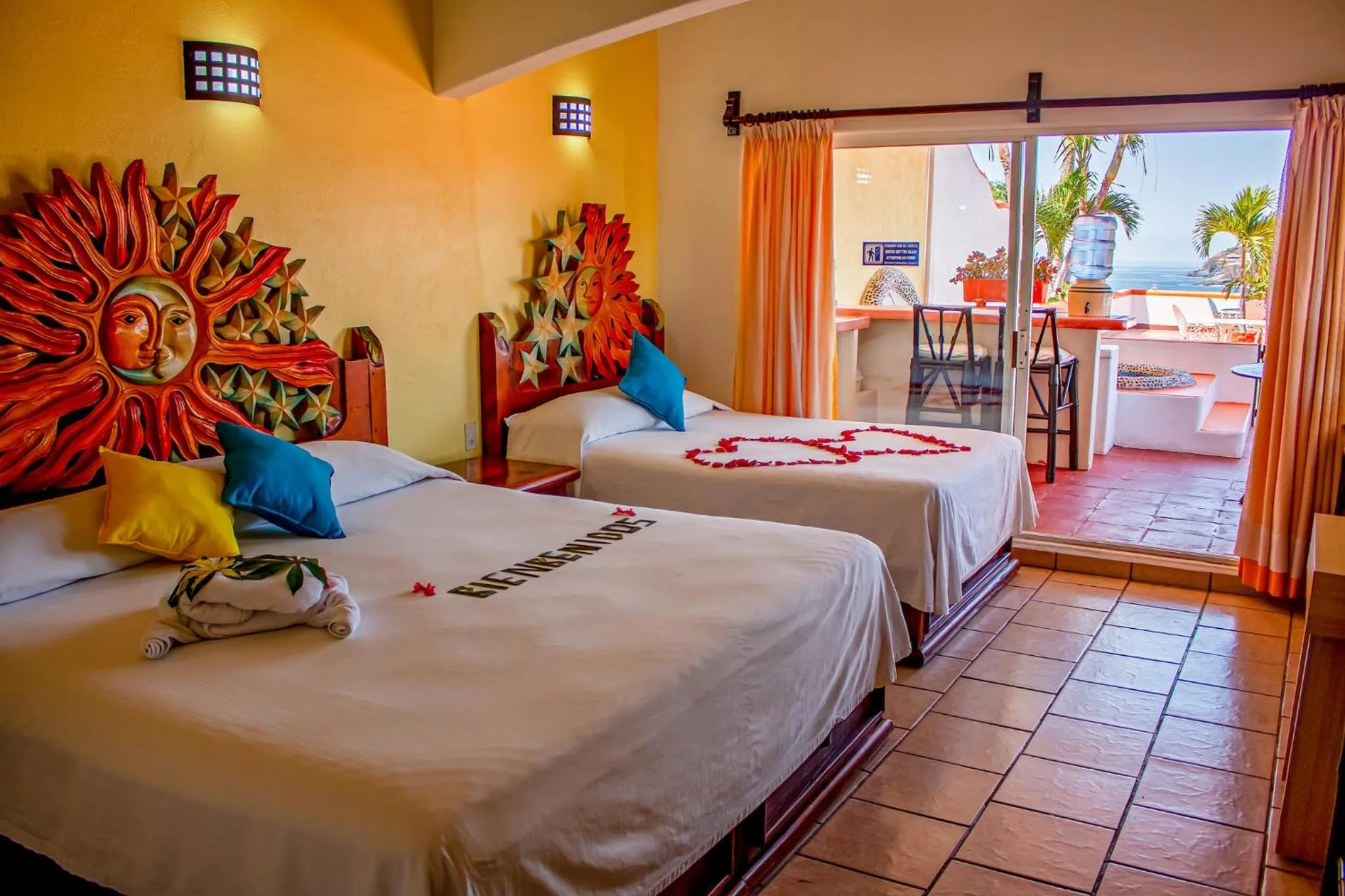 Photo of the whole room, Bed in Hotel Casa Sun and Moon