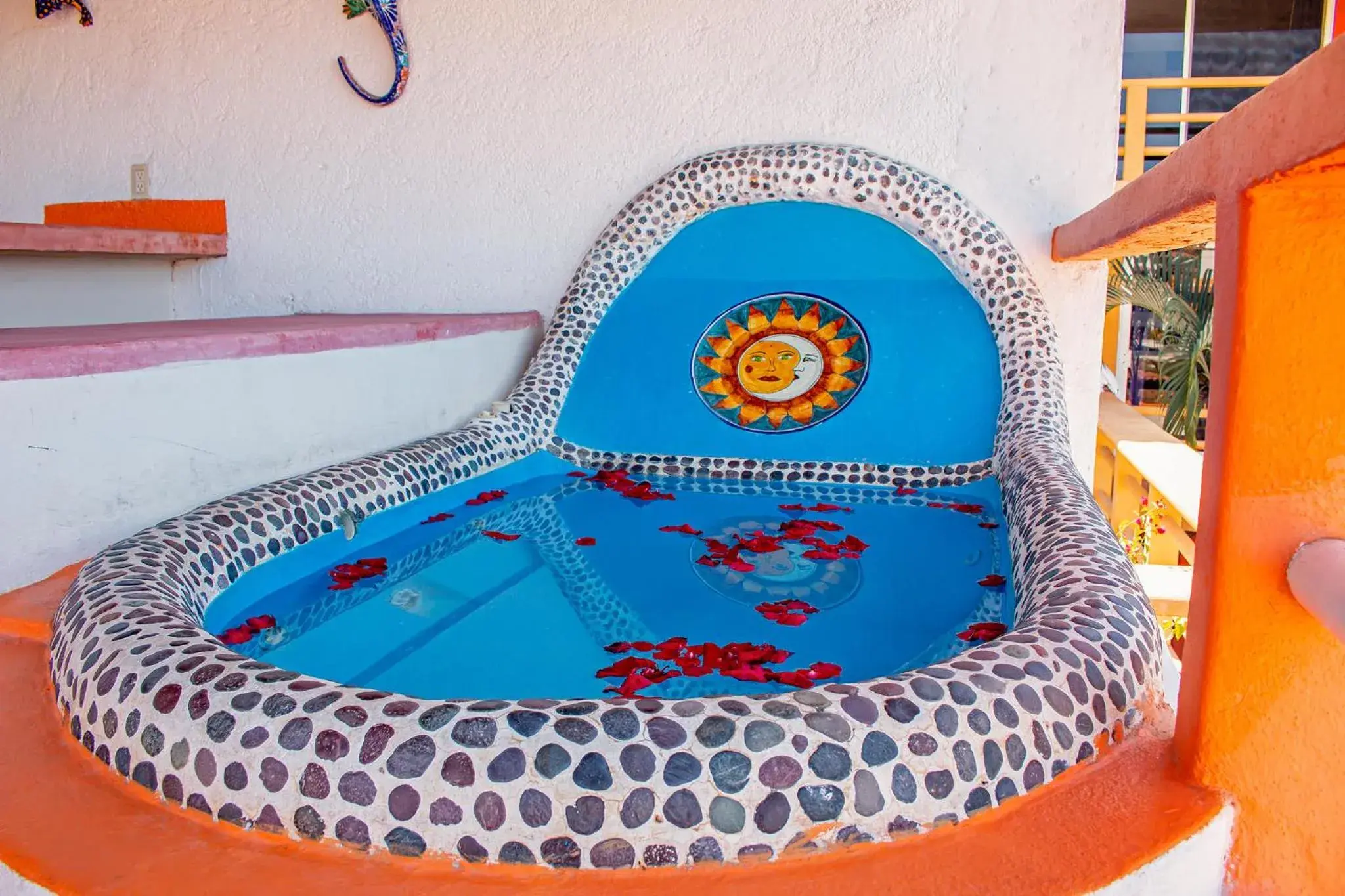 Photo of the whole room in Hotel Casa Sun and Moon Photo of the whole room in Hotel Casa Sun and Moon