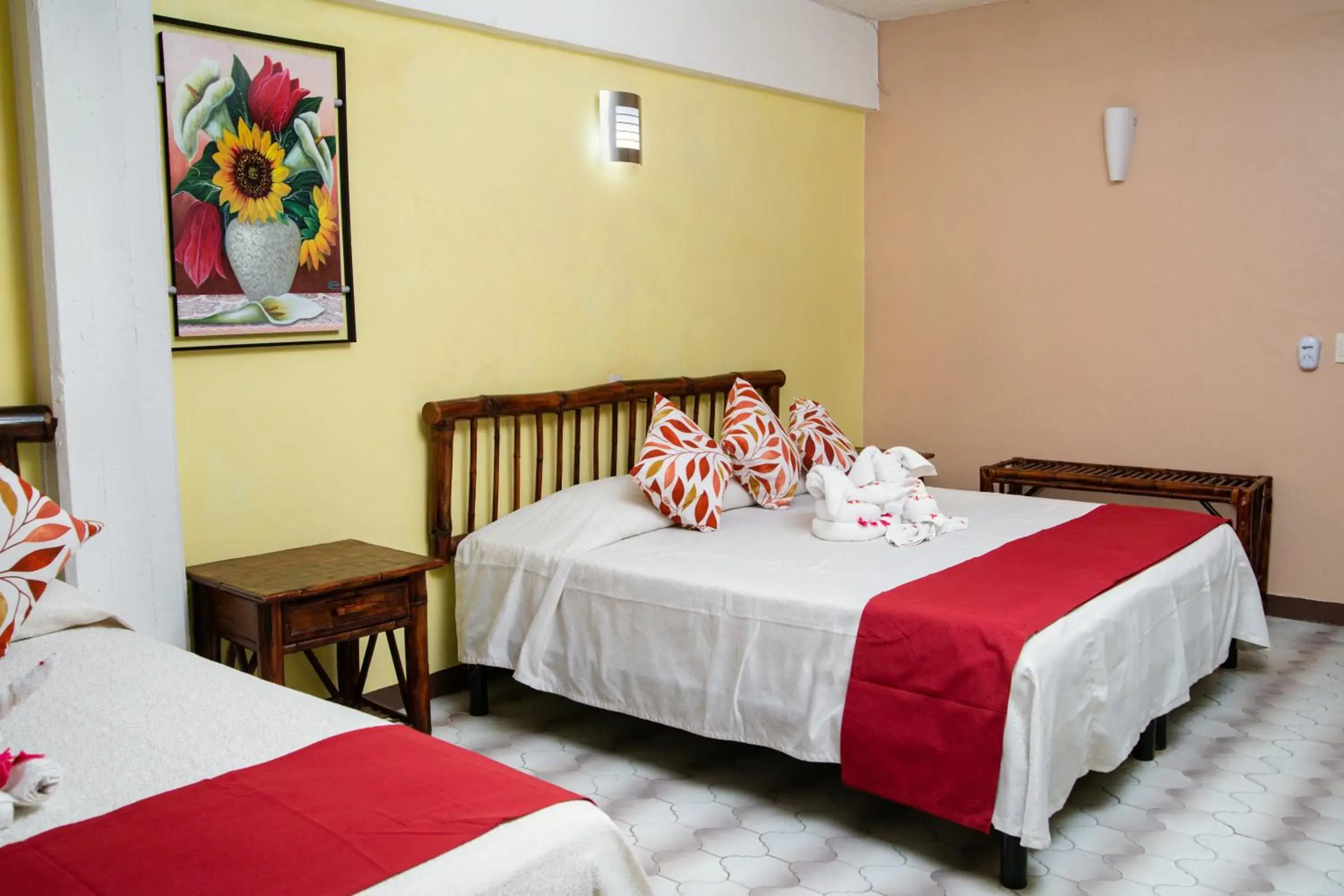 Bedroom, Bed in Hotel Zihua Caracol Bedroom, Bed in Hotel Zihua Caracol