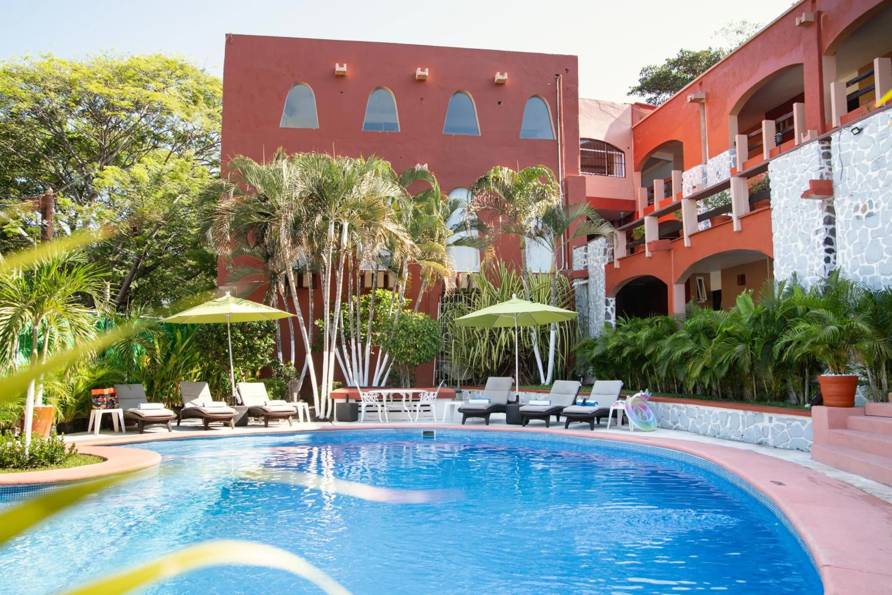 Swimming pool in Hotel Zihua Caracol