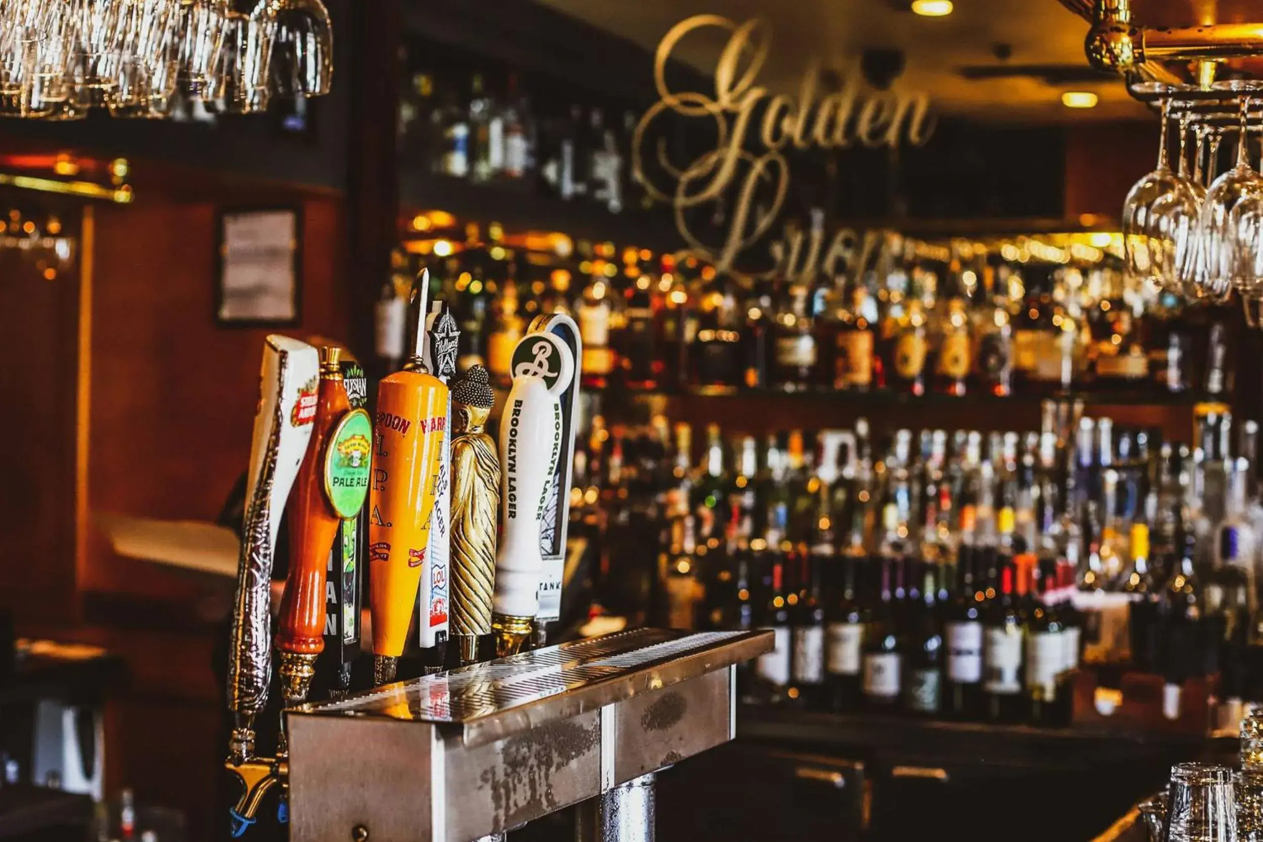 Restaurant/places to eat in Riverside Hotel Restaurant/places to eat in Riverside Hotel