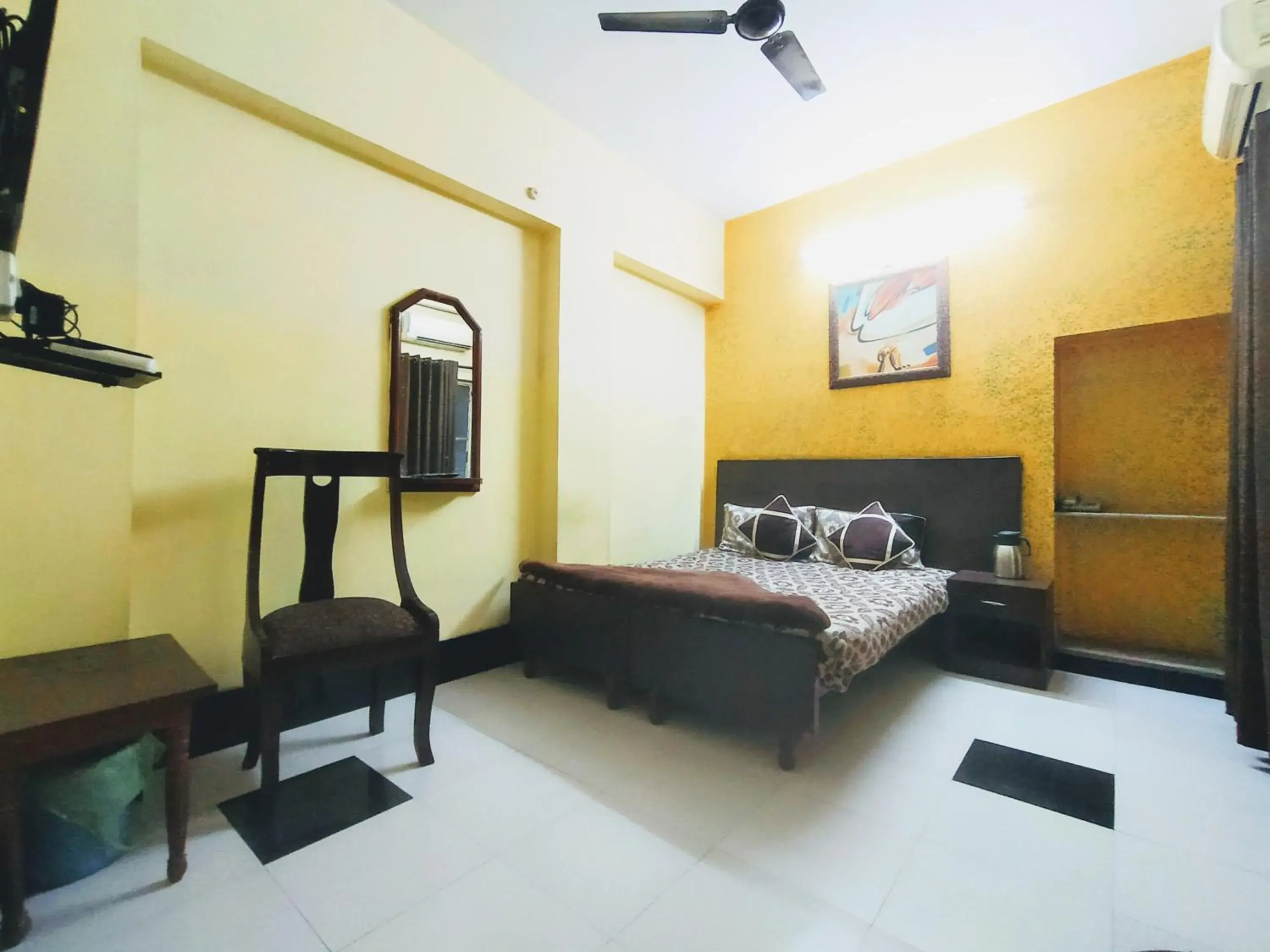 Bed in Satkar Hotel Bed in Satkar Hotel