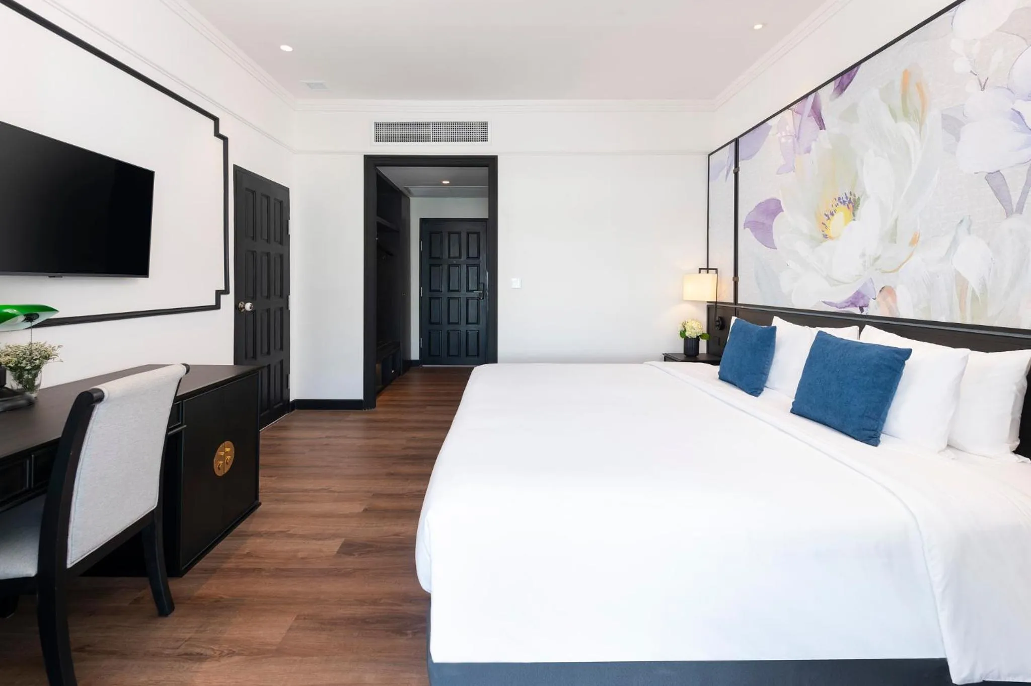 Photo of the whole room in Indochina Hotel