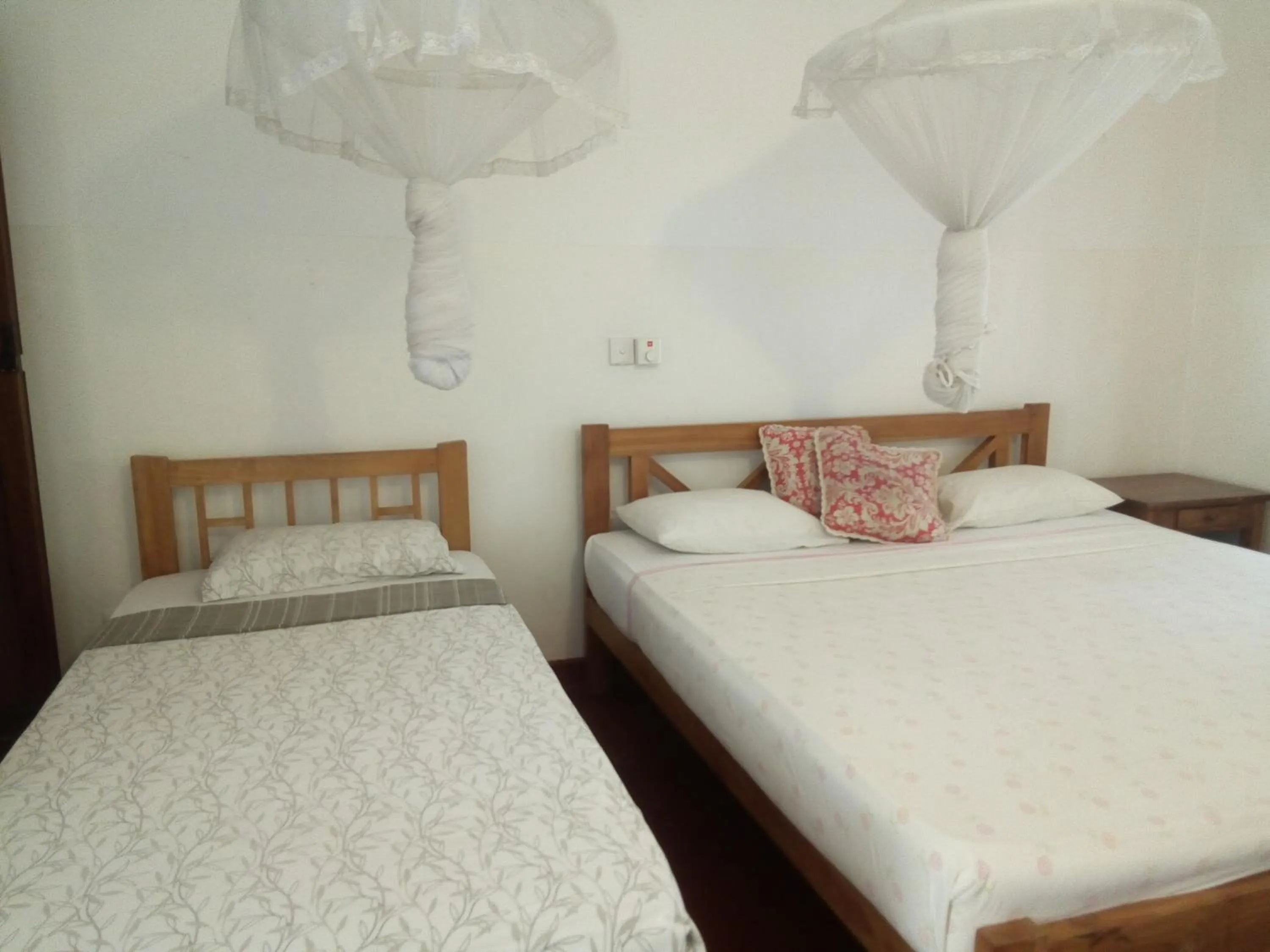 Bedroom, Bed in Hotel Mango Garden