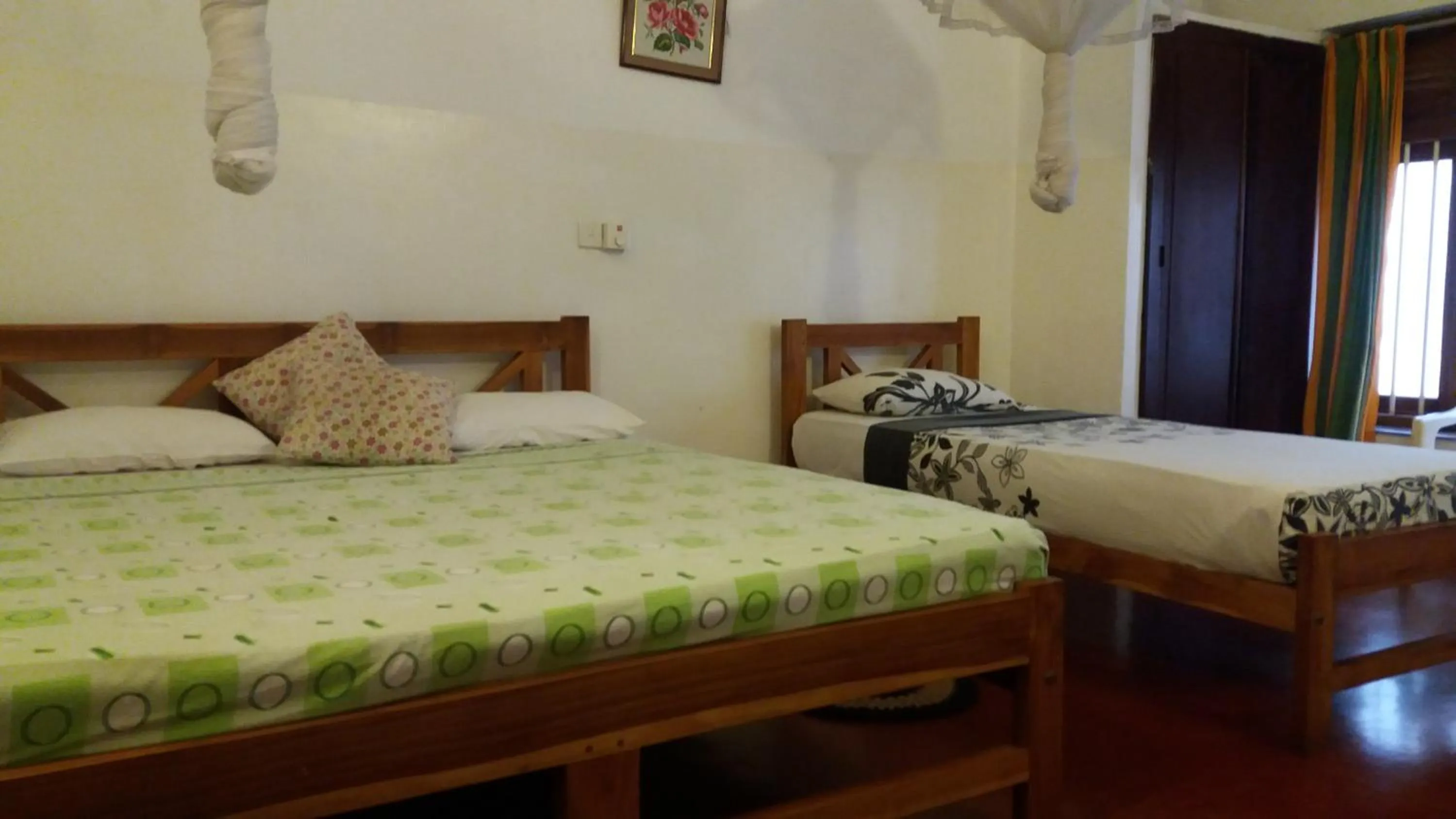 Bedroom, Bed in Hotel Mango Garden