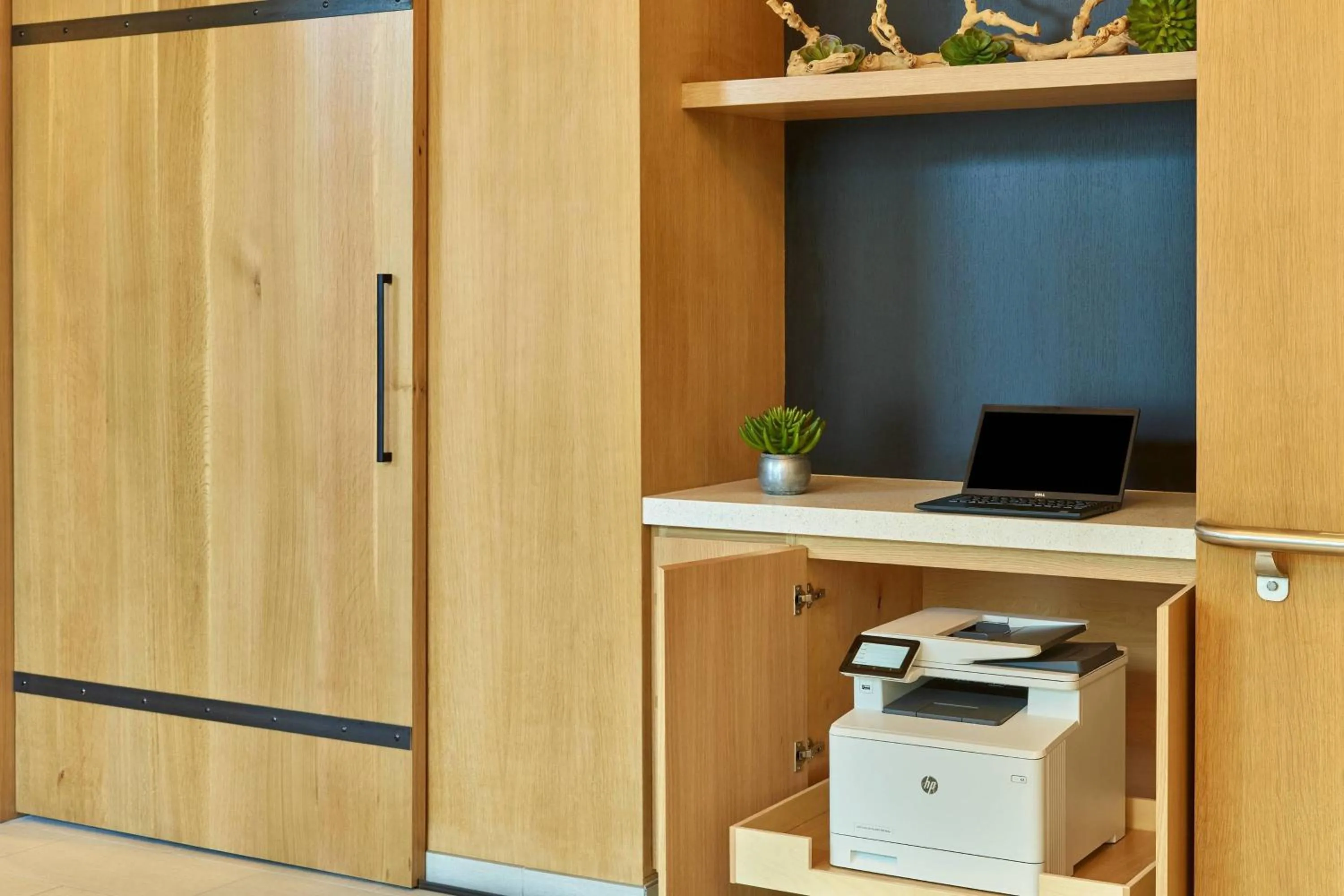 Meeting/conference room in Hotel Republic San Diego, Autograph Collection