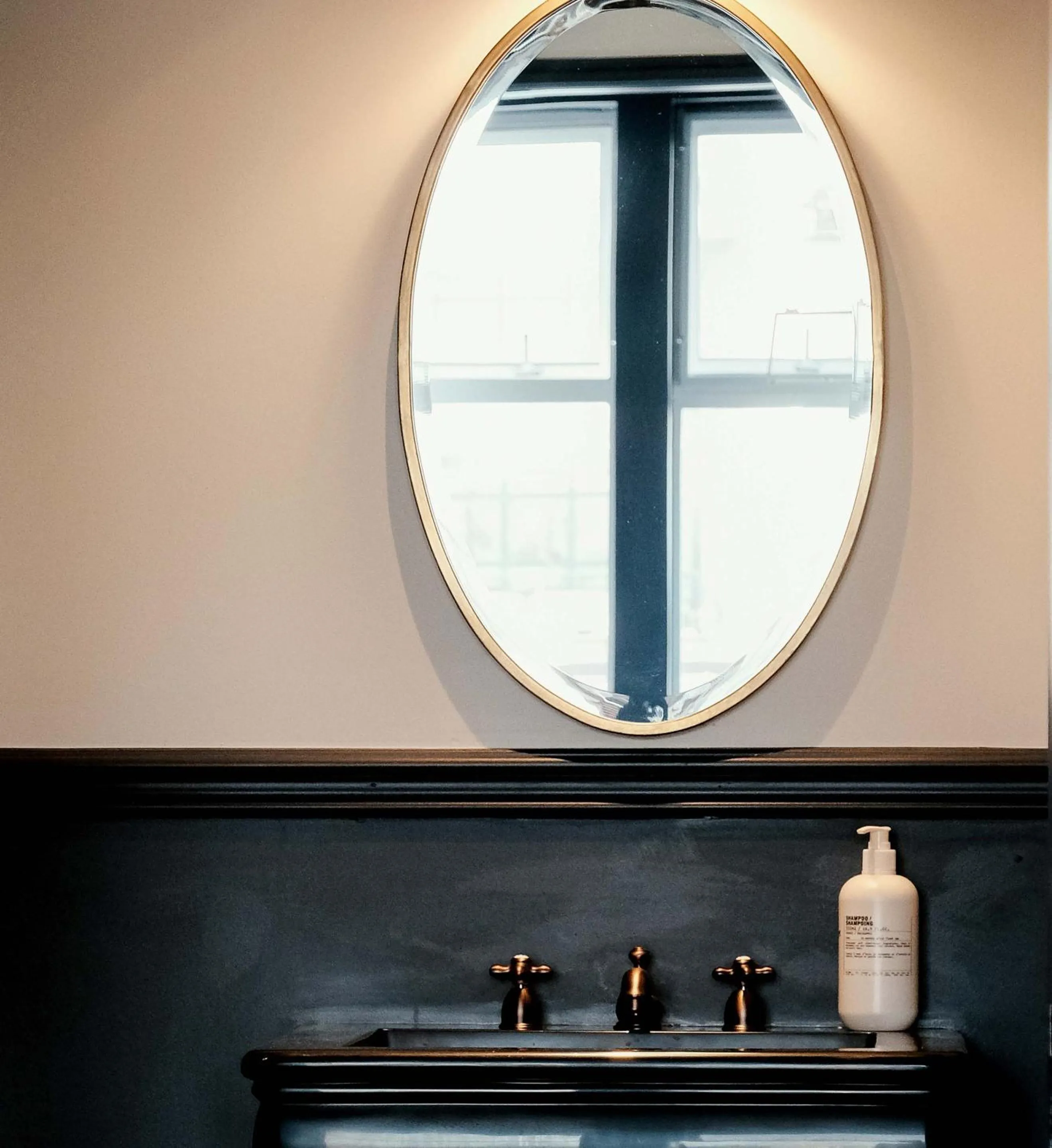 Bathroom in Gravity Haus Denver