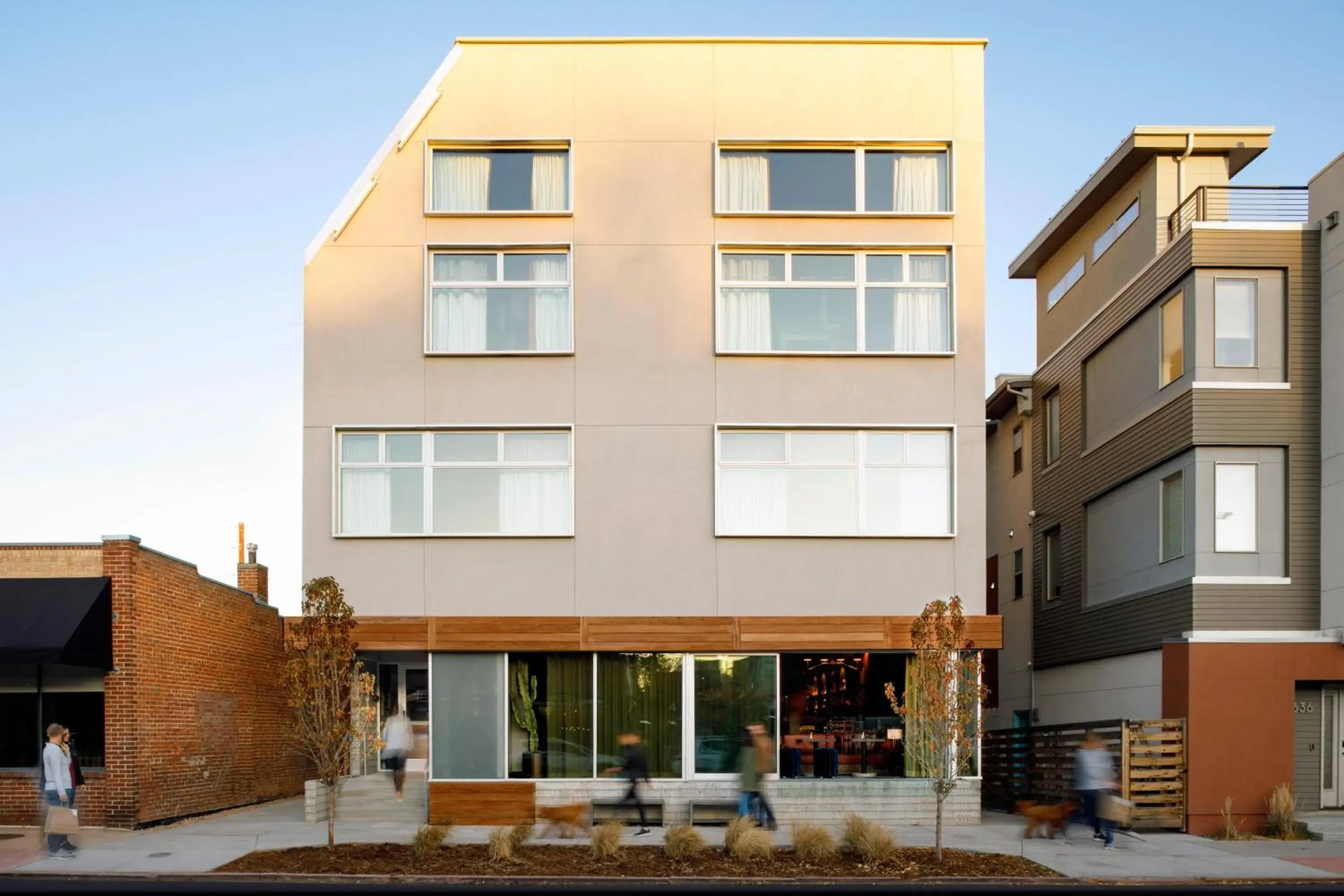 Facade/entrance in Gravity Haus Denver Facade/entrance in Gravity Haus Denver