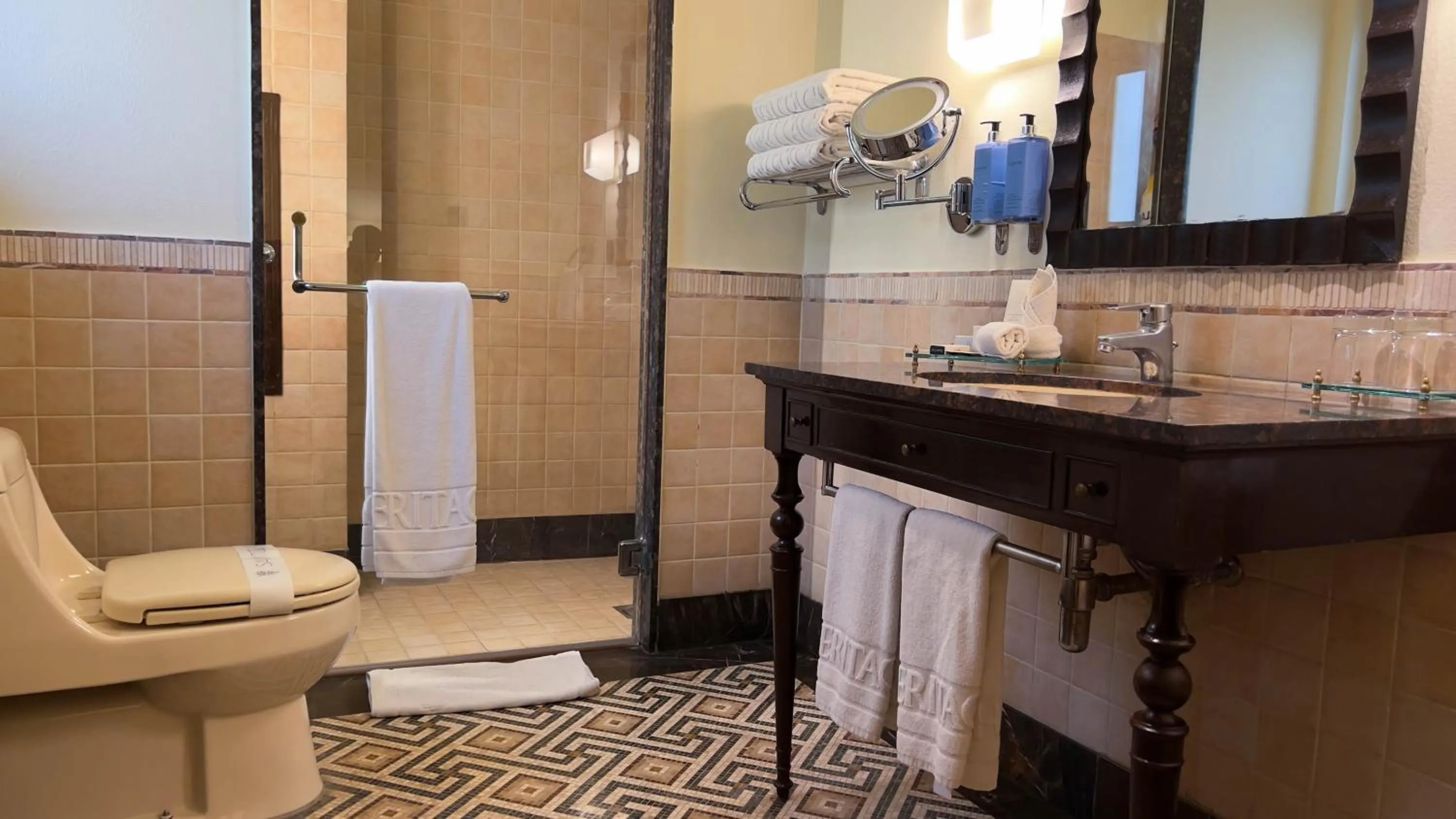 Shower in Heritage Luxury Suites All Suite Hotel