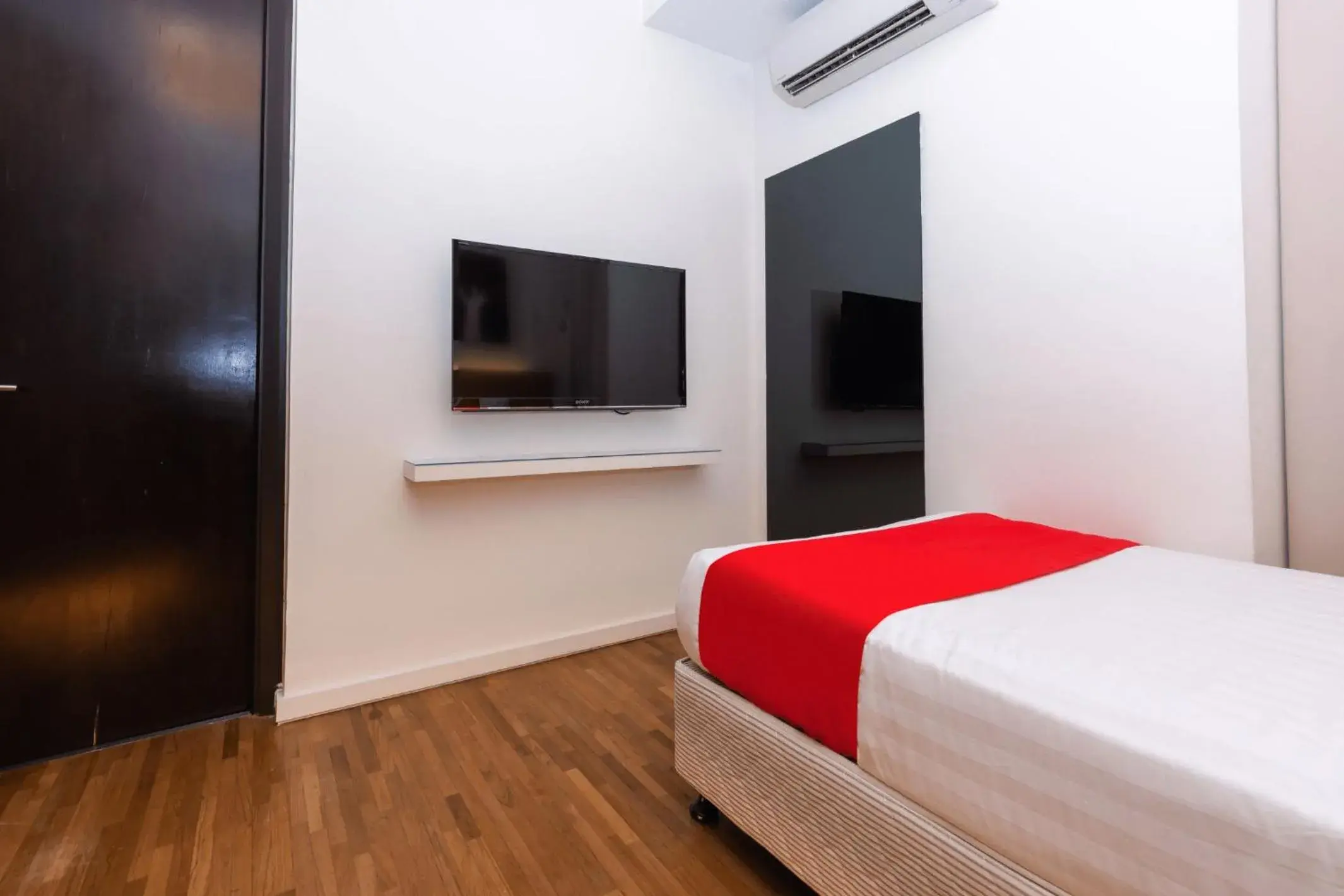 Bed in MIO BOUTIQUE Hotel Bed in MIO BOUTIQUE Hotel