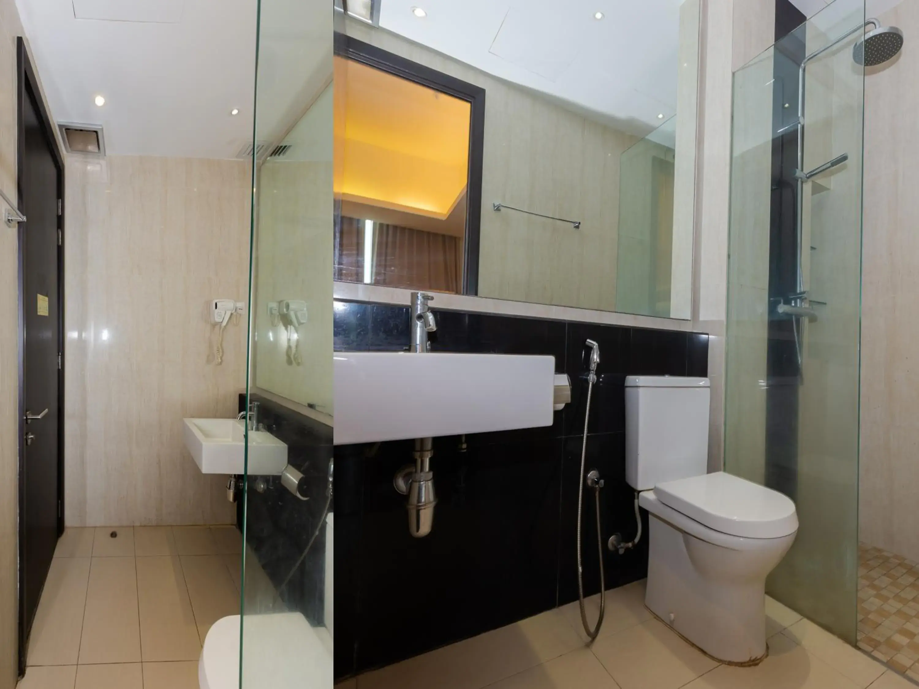 Bathroom in MIO BOUTIQUE Hotel Bathroom in MIO BOUTIQUE Hotel