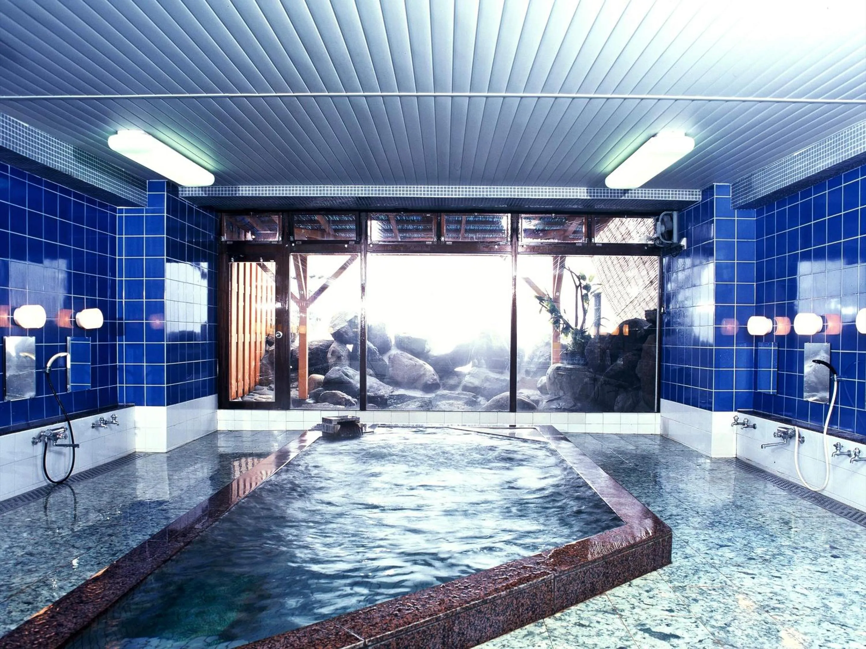 Hot Spring Bath in Shiga Swiss Inn