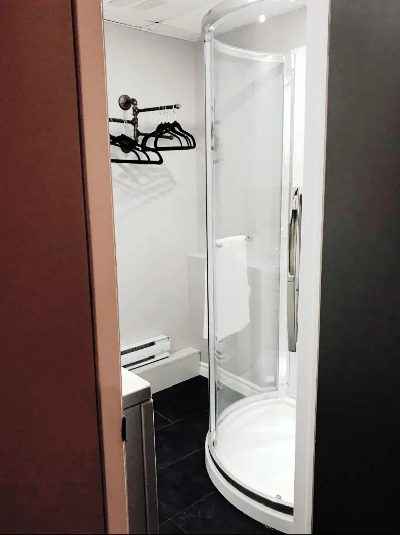 Bathroom in Hébergement Harvey