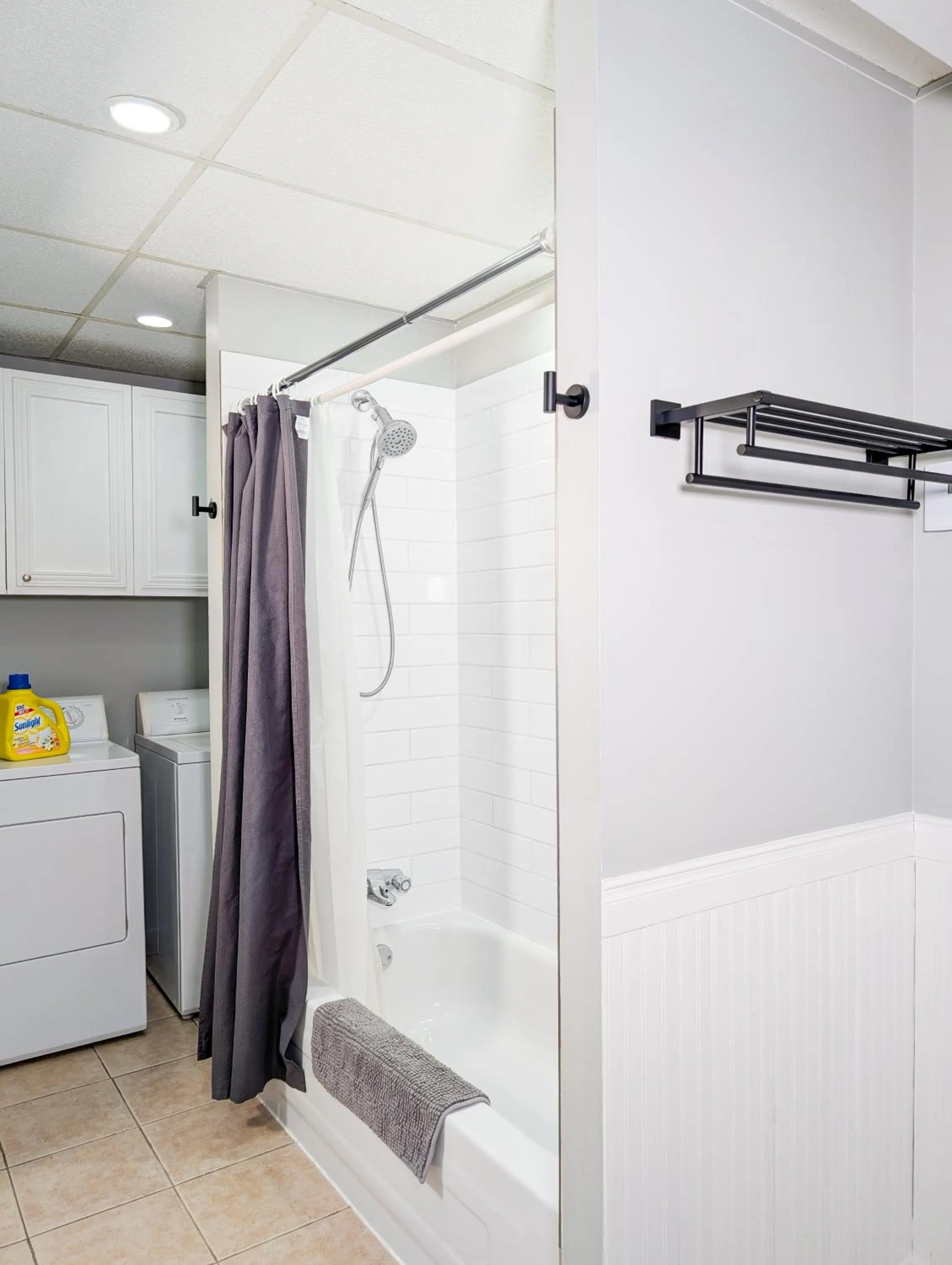 Shower in Hébergement Harvey