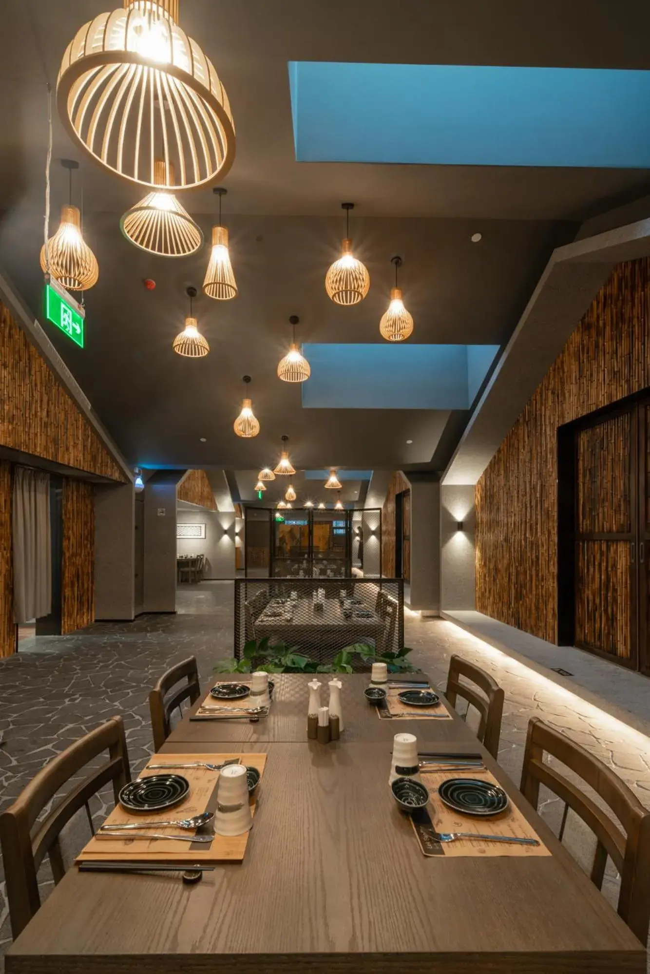 Restaurant/places to eat in The Luzerne Hotel Restaurant/places to eat in The Luzerne Hotel