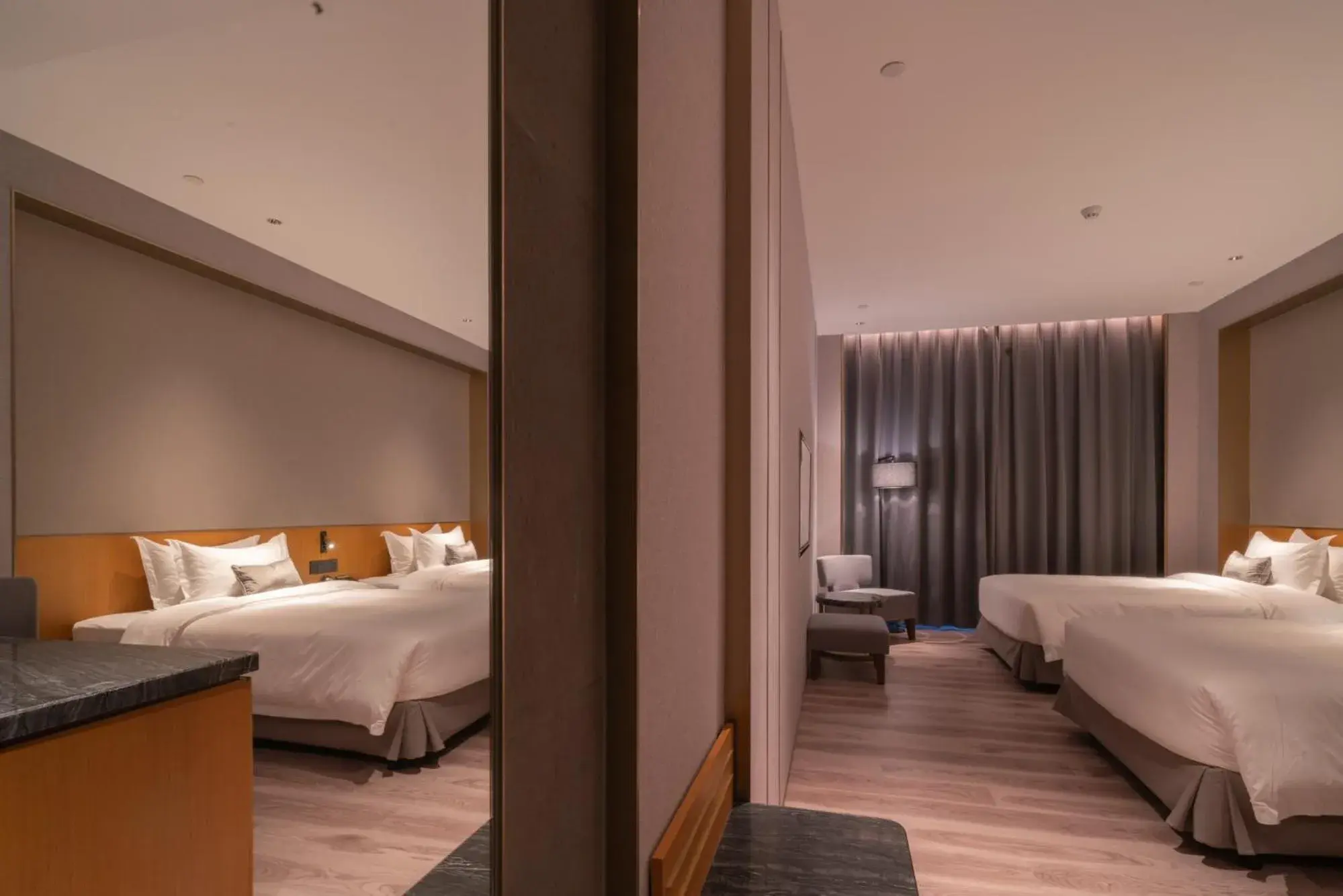 Bed in The Luzerne Hotel Bed in The Luzerne Hotel