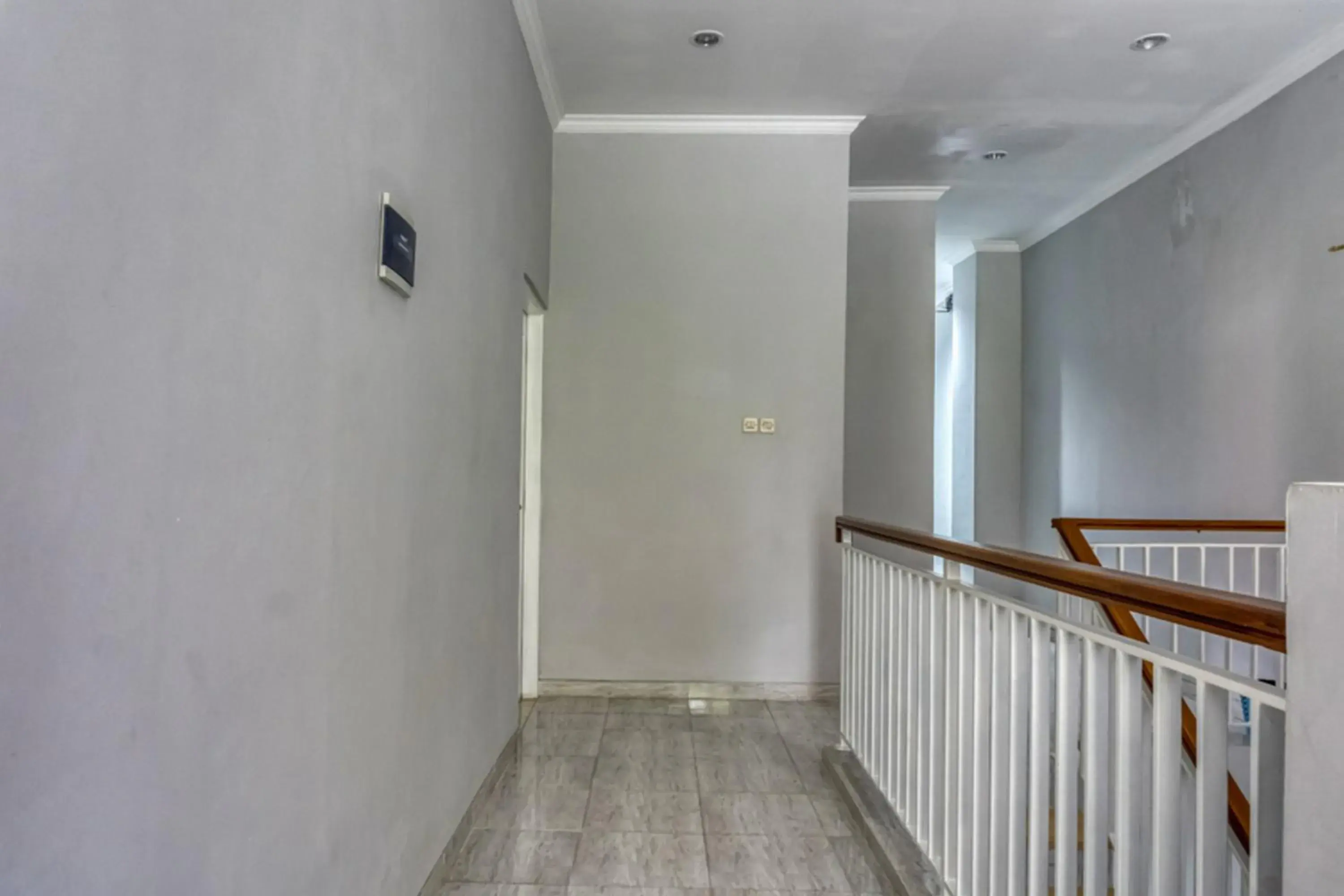 Property building in RedDoorz near Sindu Kusuma Edupark 2 Property building in RedDoorz near Sindu Kusuma Edupark 2