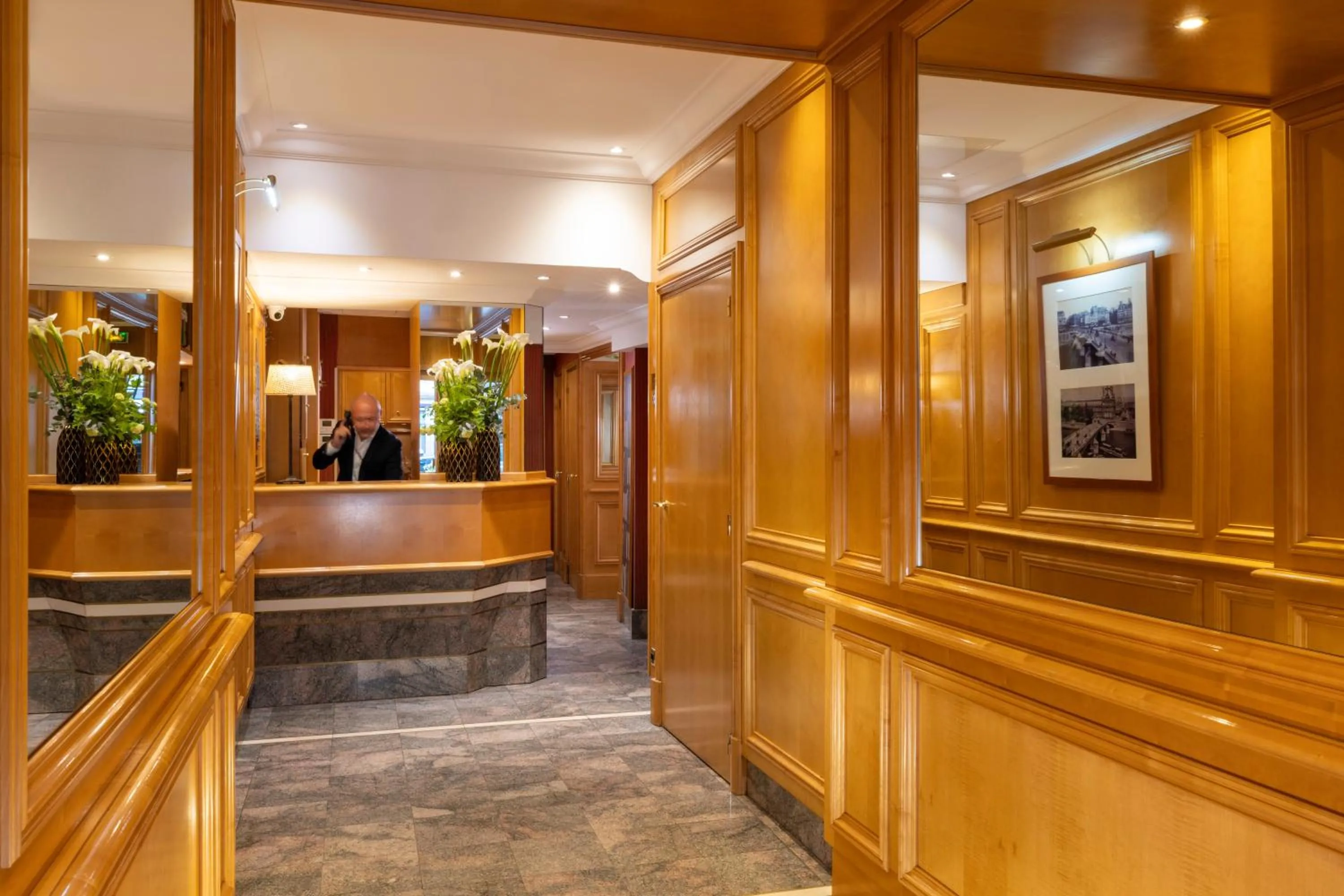 Lobby or reception in Royal Saint Michel