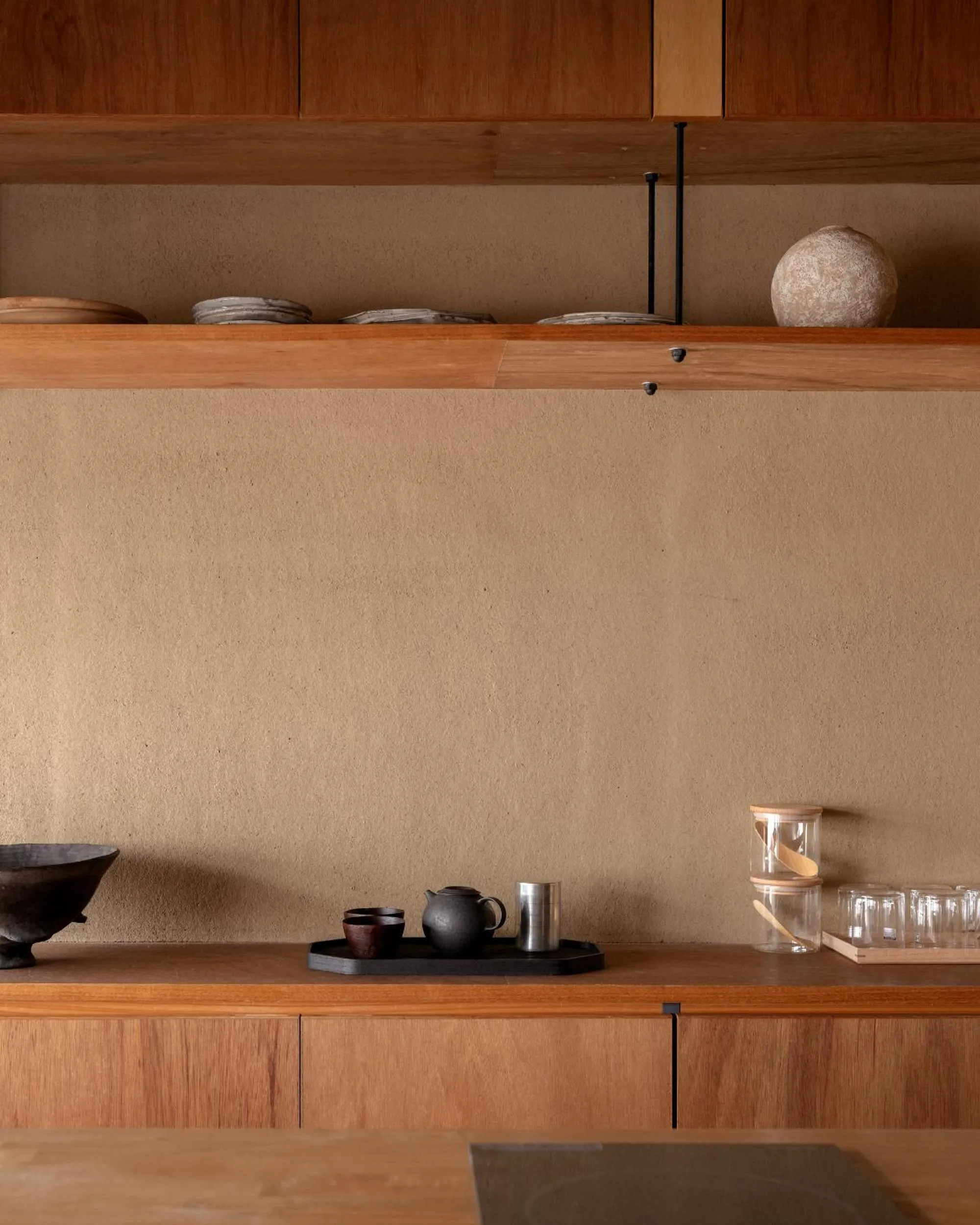 kitchen in Maana Kamo