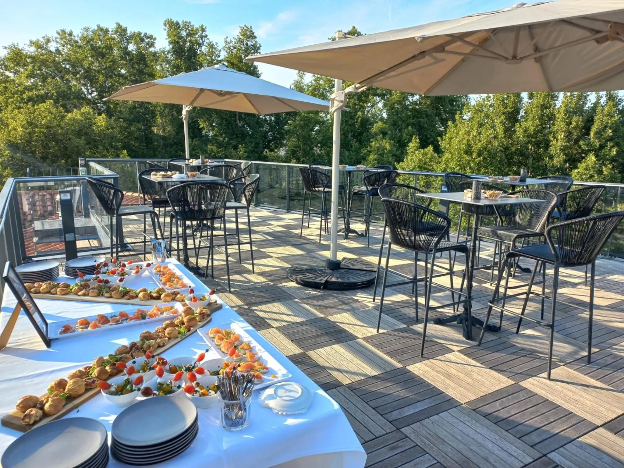 Spring in Dali Hôtel Perpignan - Restaurant