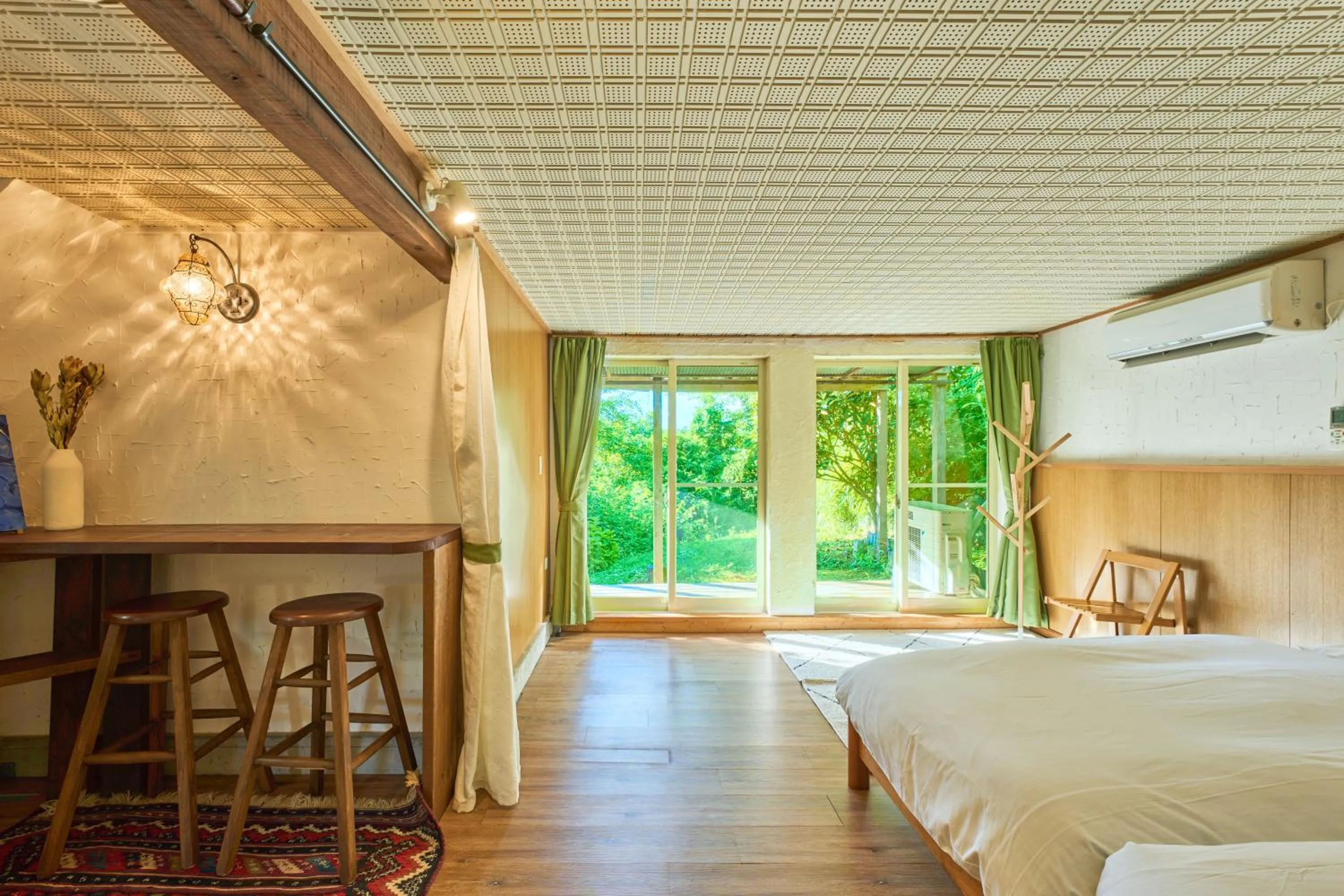 Bed in Oceanic House TAMATEBAKO