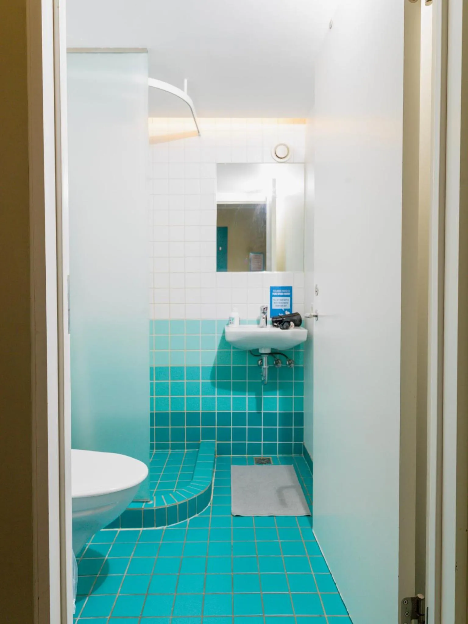 Bathroom in Loft - HI Eco Hostel