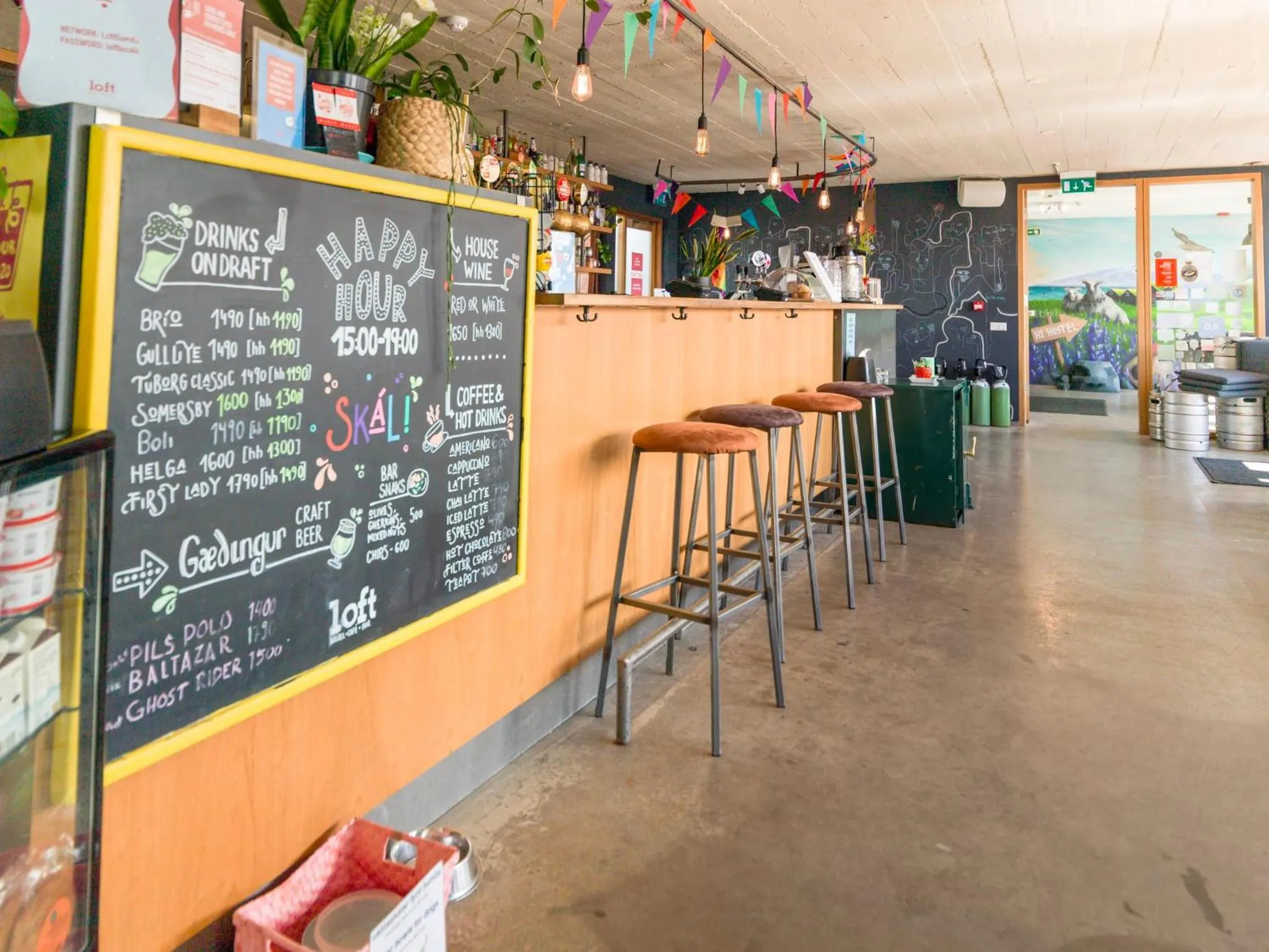 Lounge or bar in Loft - HI Eco Hostel