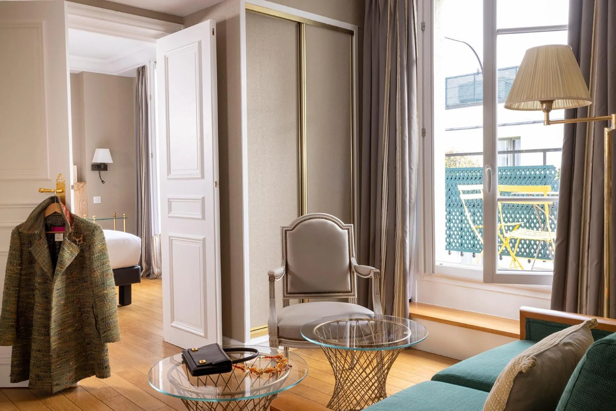 Bed in Le Littré