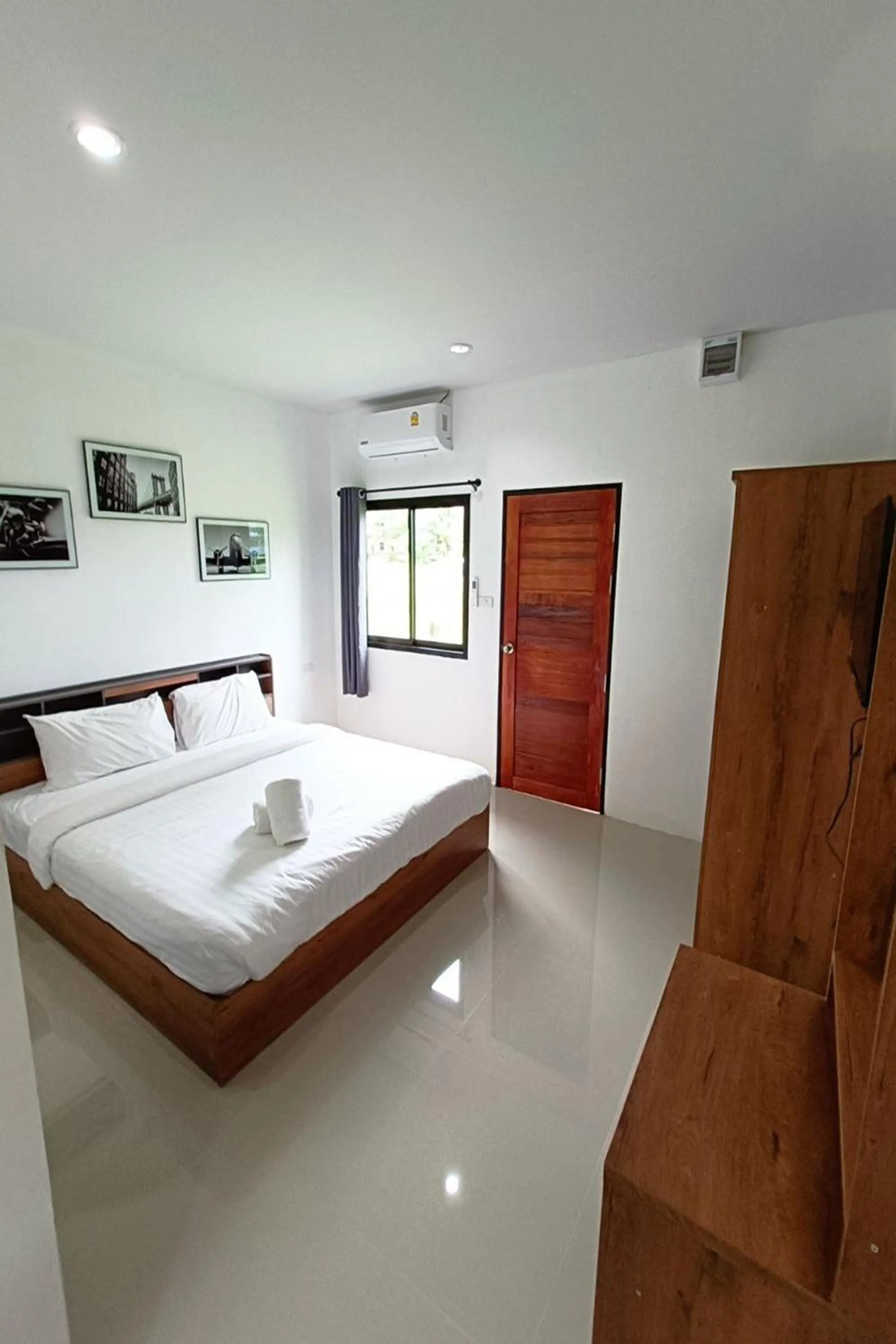 Bed in Malinee Resort