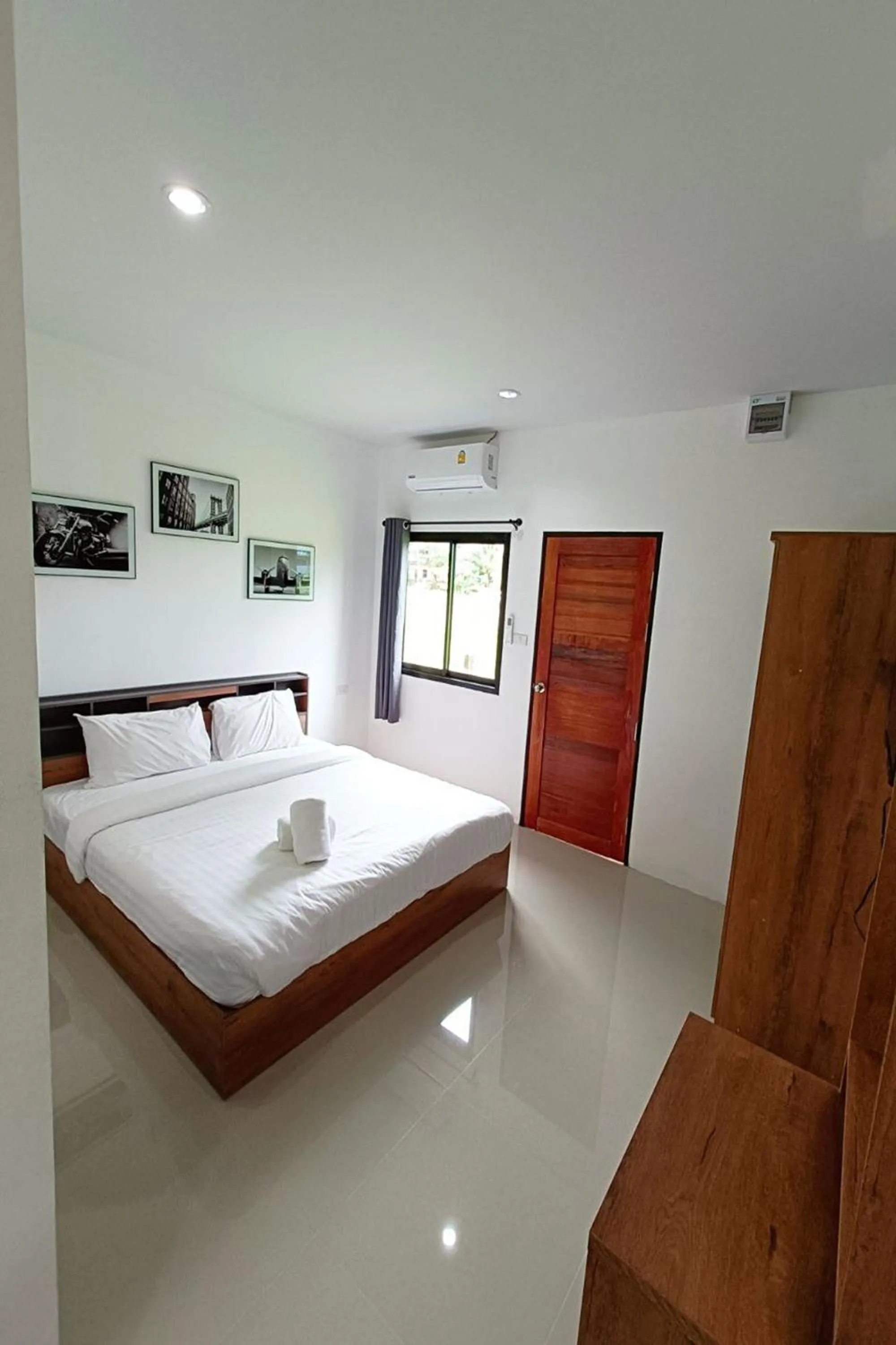 Bed in Malinee Resort