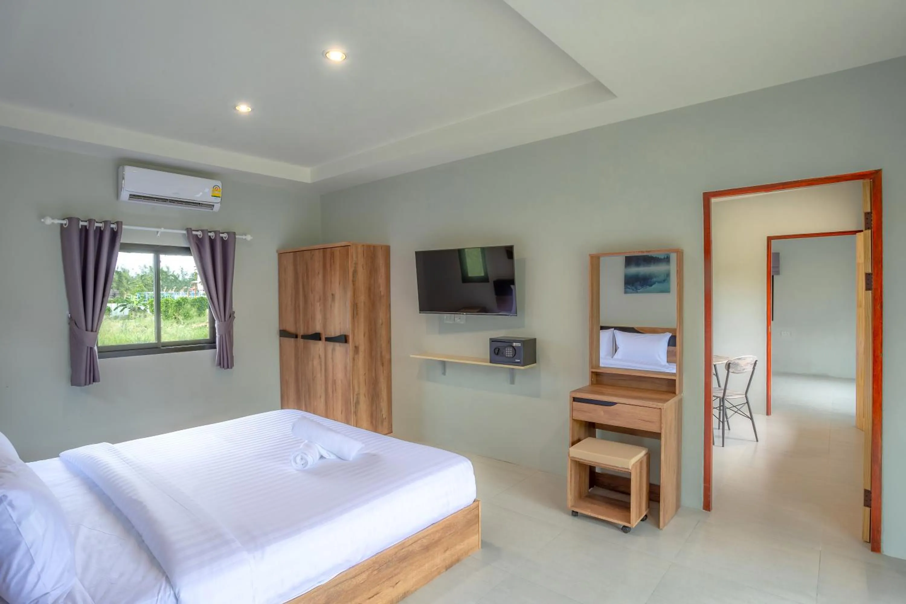 TV and multimedia, Bed in Malinee Resort