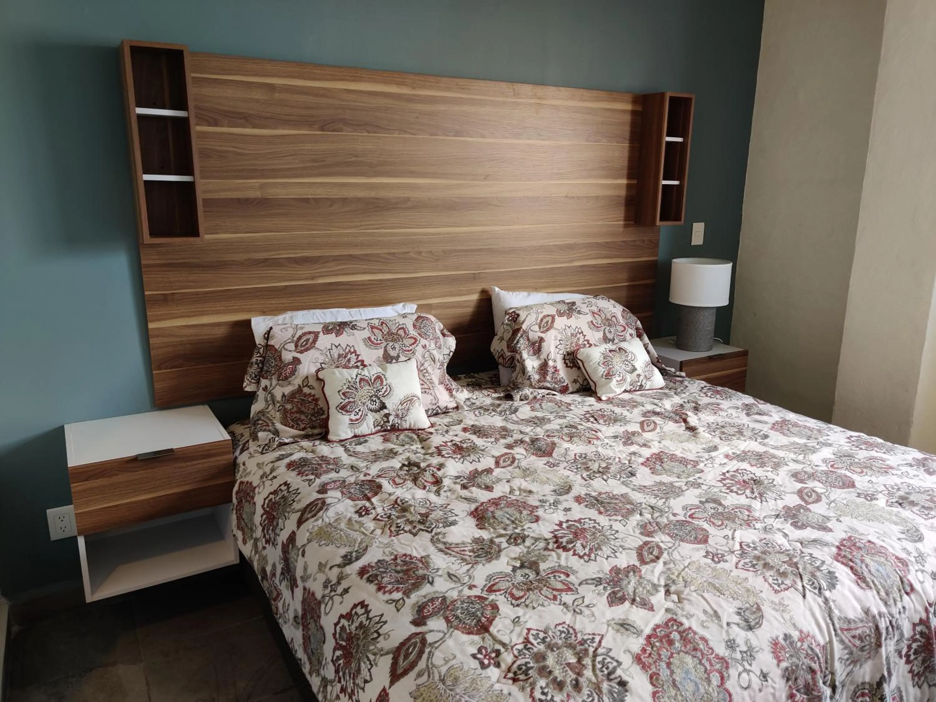 Bed in CHIFLON VILLAS