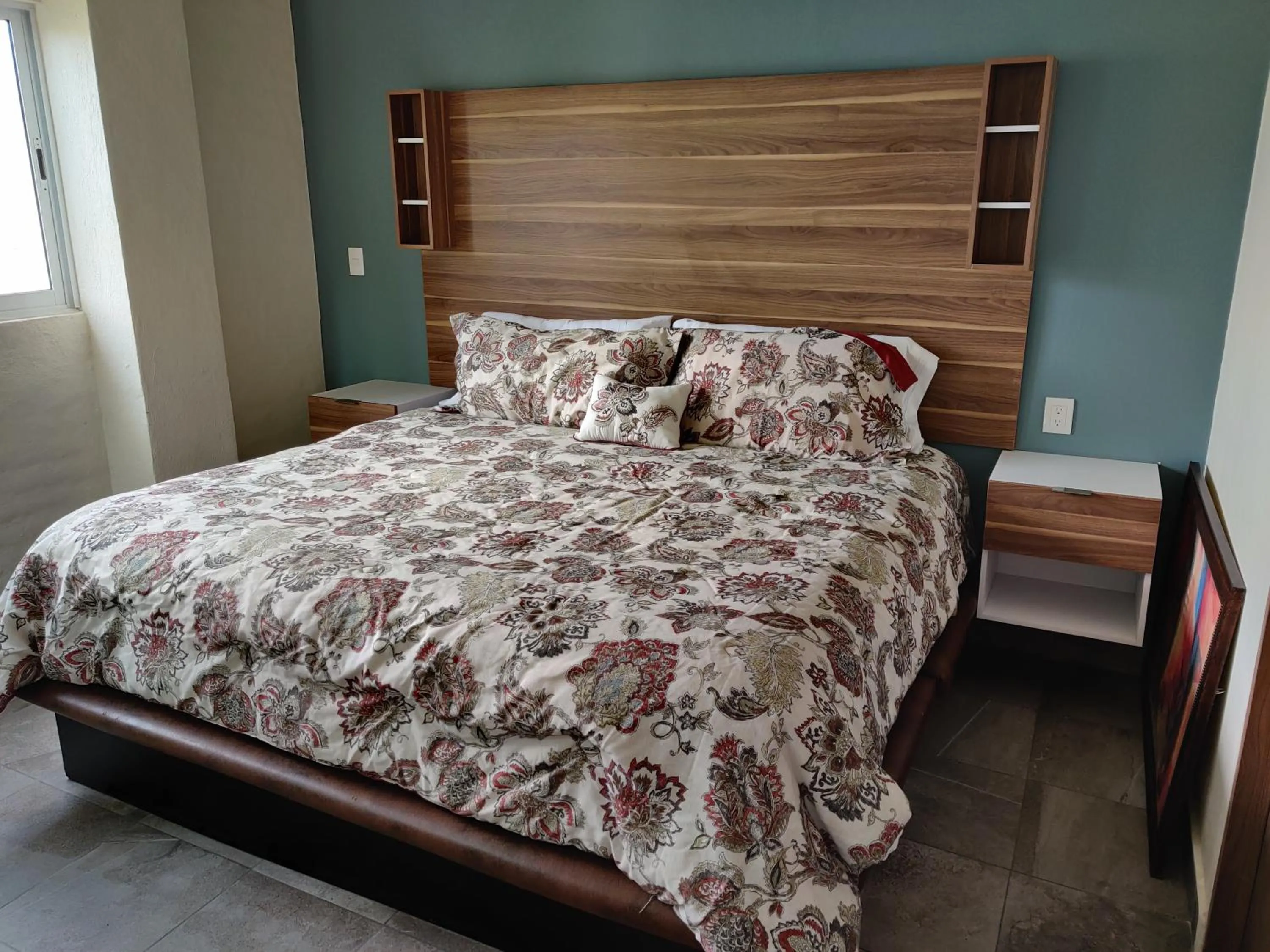 Bed in CHIFLON VILLAS