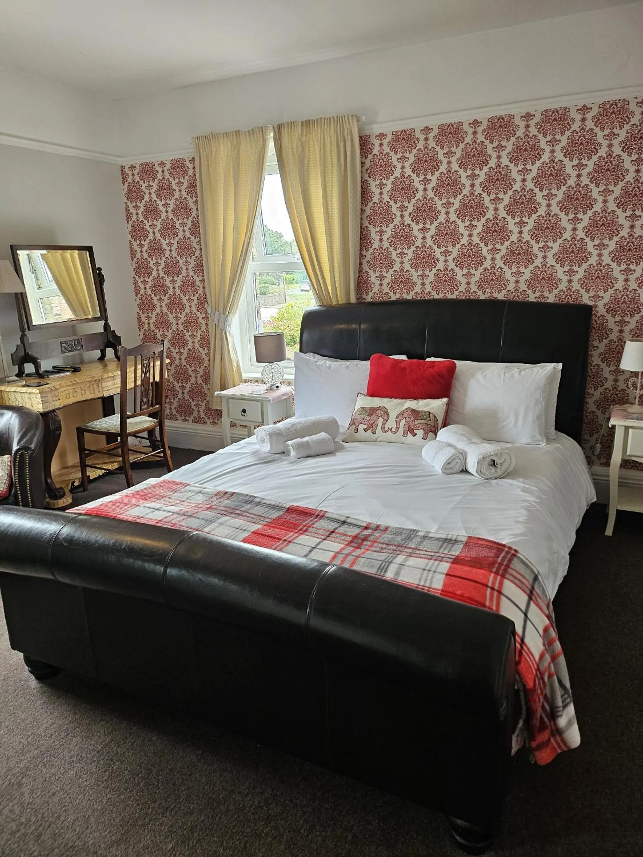 Bedroom, Bed in Hooray Henrys Sheringham