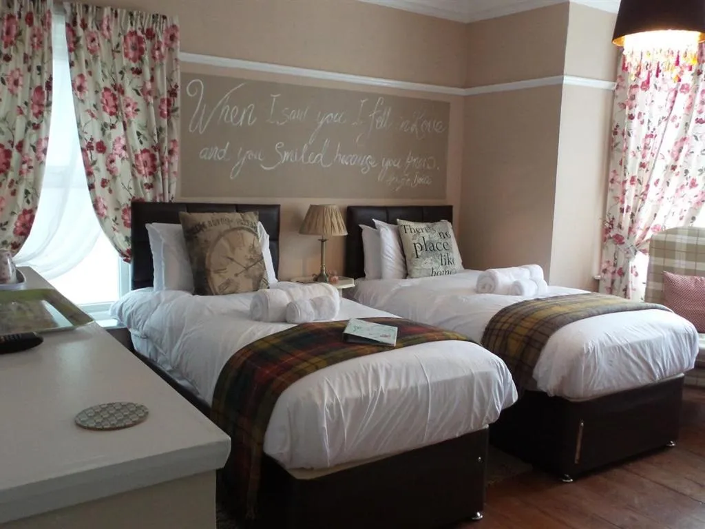 Bedroom, Bed in Hooray Henrys Sheringham