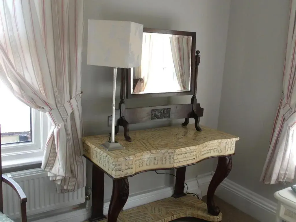 Bedroom in Hooray Henrys Sheringham Bedroom in Hooray Henrys Sheringham