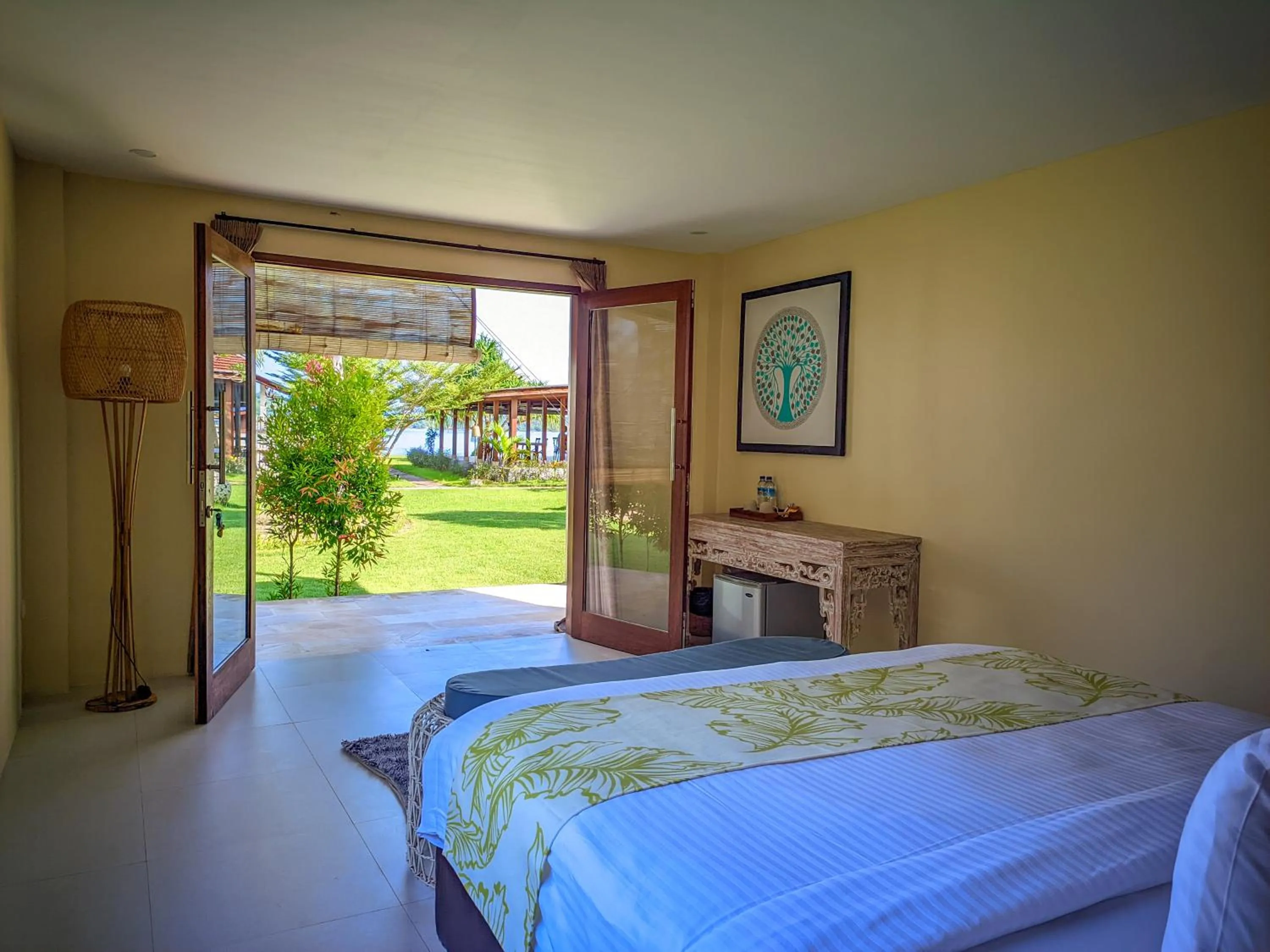 Bed in The Club Villas Lombok