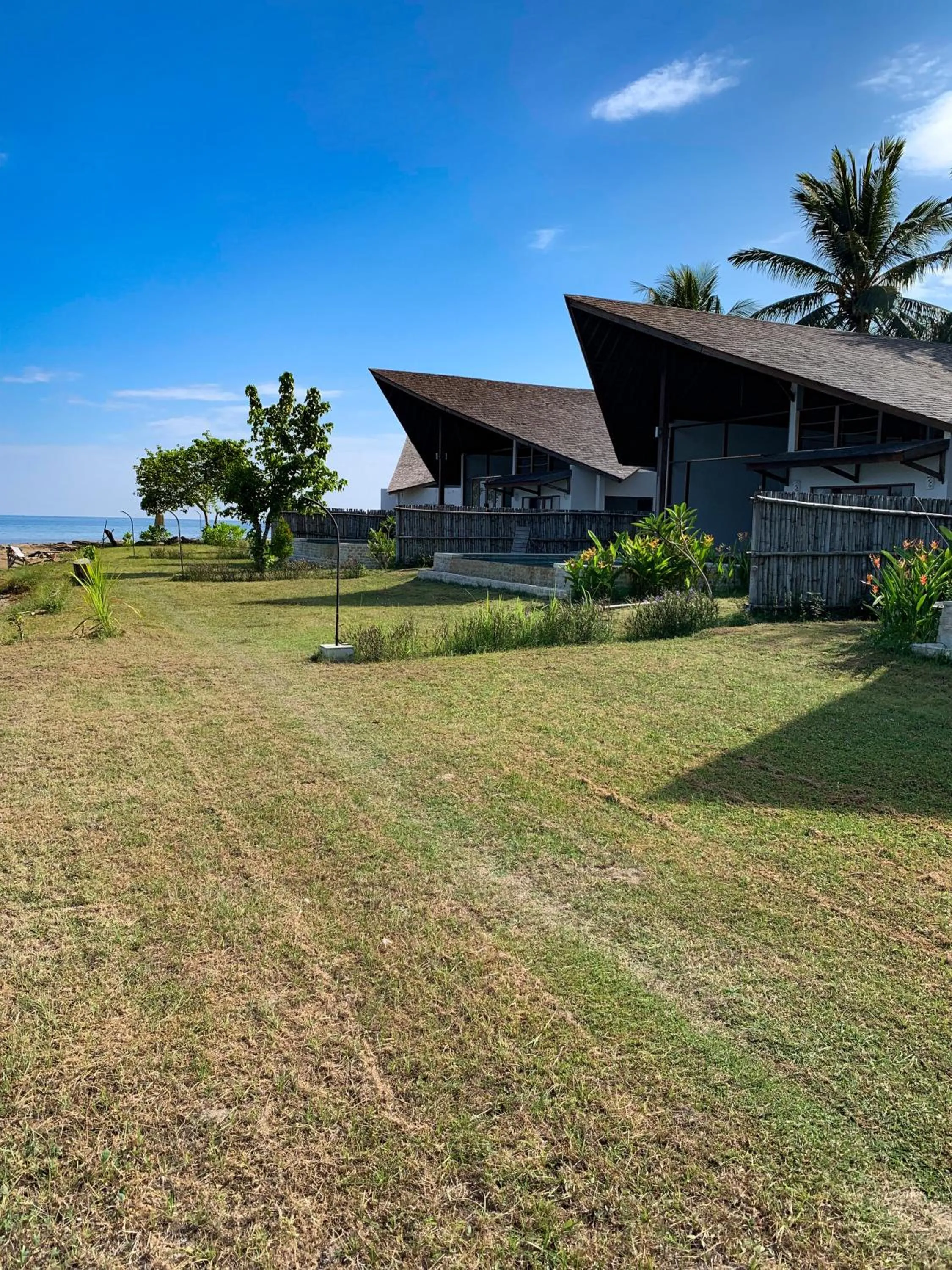 Day in The Club Villas Lombok